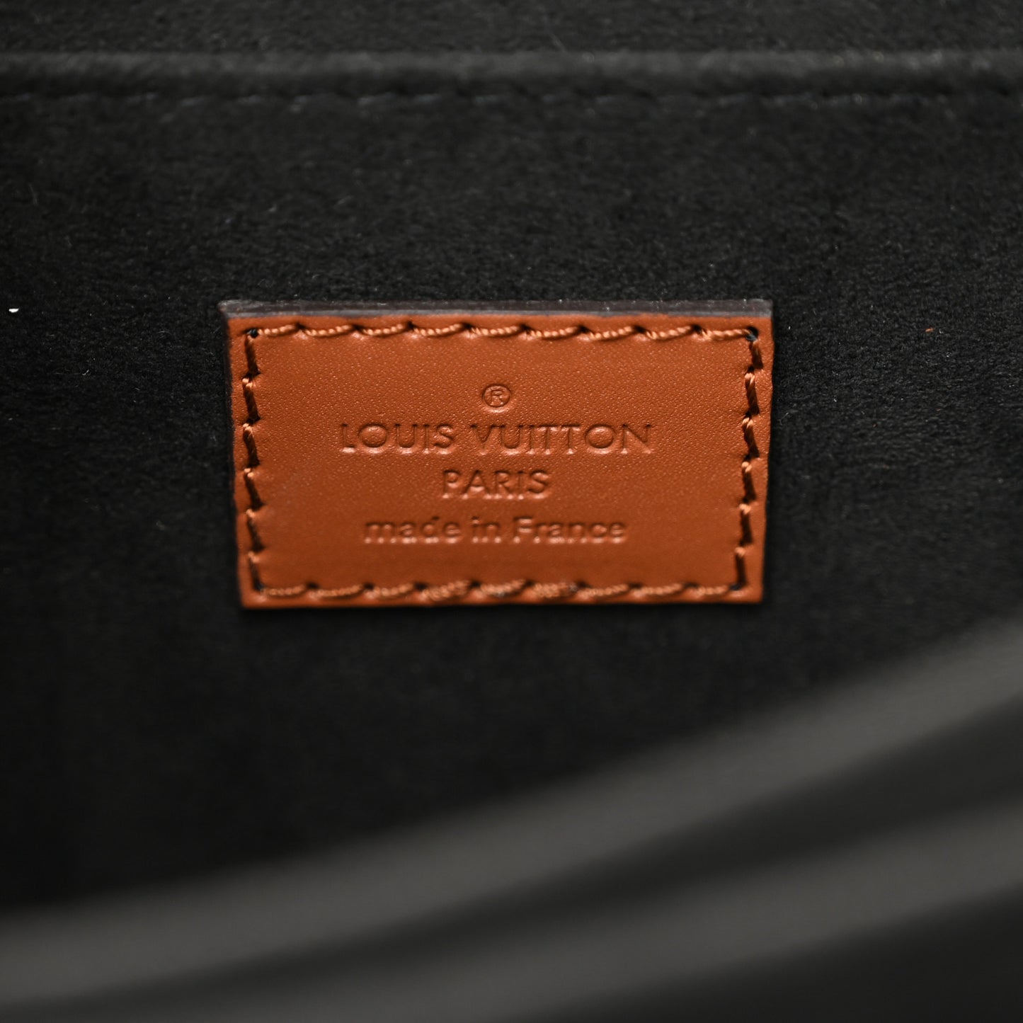 Reverse Monogram Dauphine MM