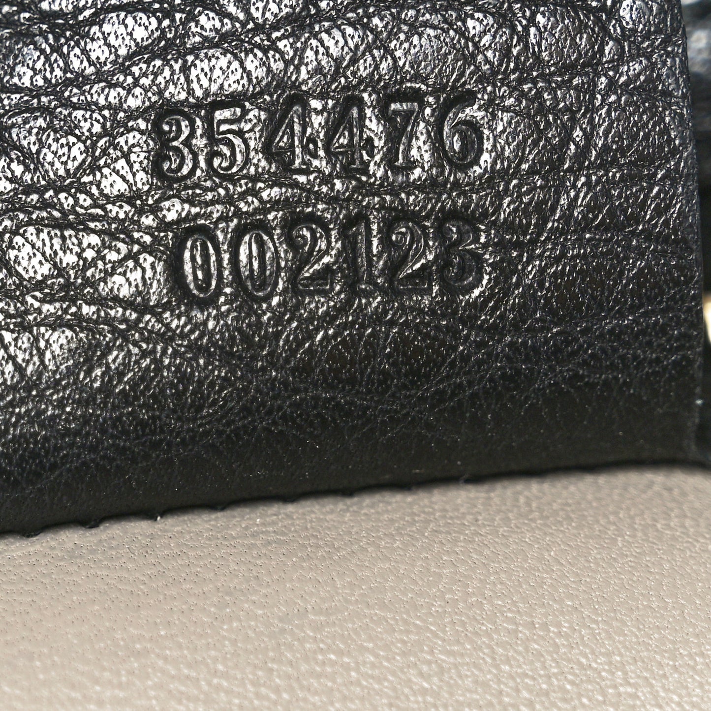 Pebbled Calfskin Lady Tassel Top Handle Bag Black