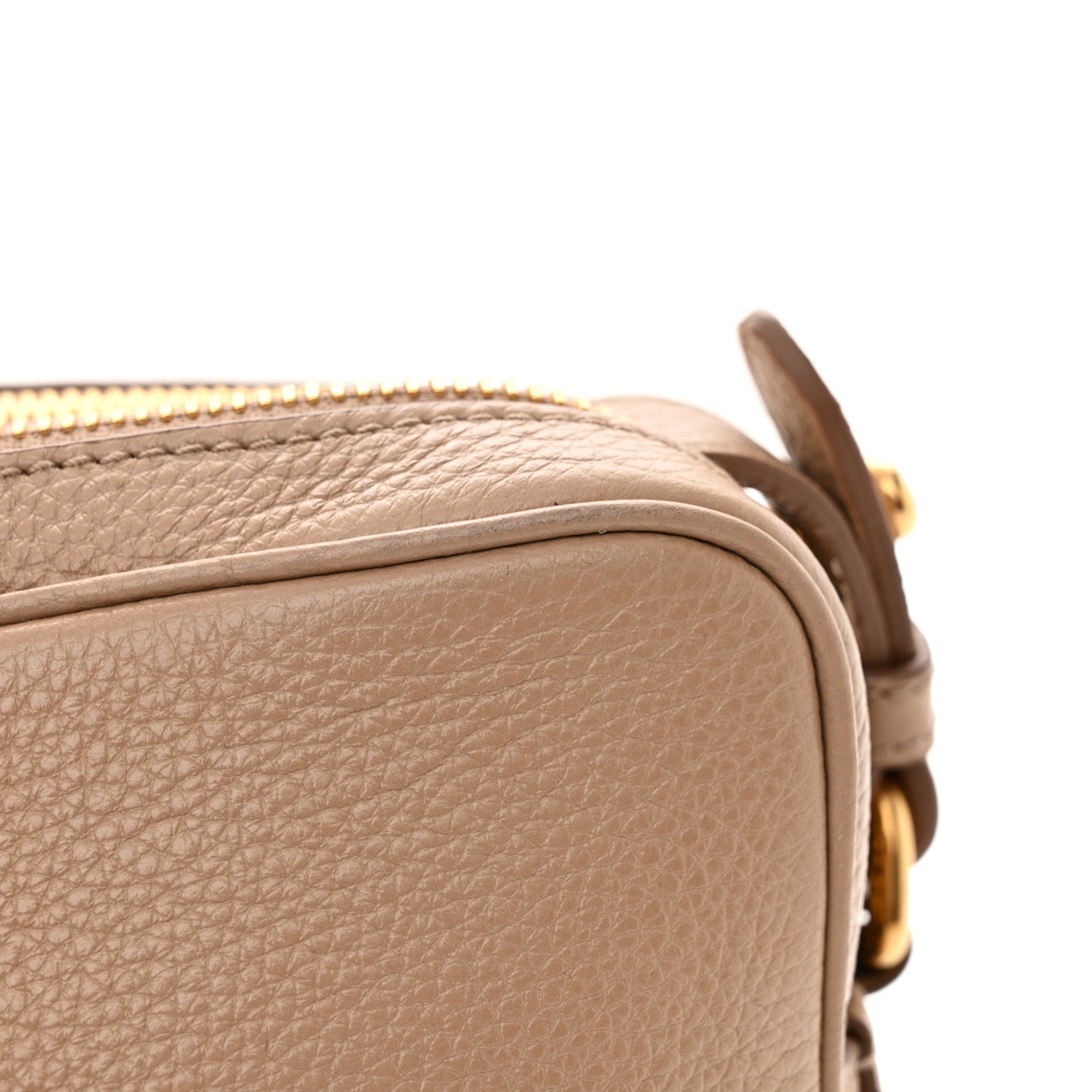 Vitello Phenix Camera Bag Cammeo