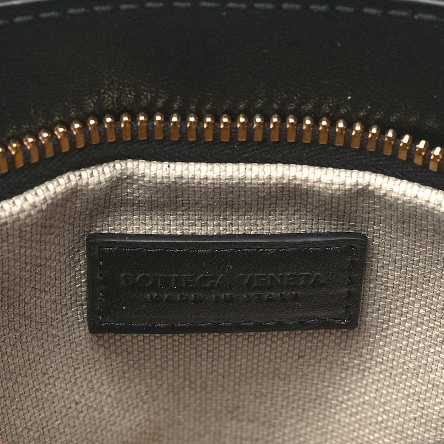 Nappa Intrecciato Small Flip Flap Pouch Black