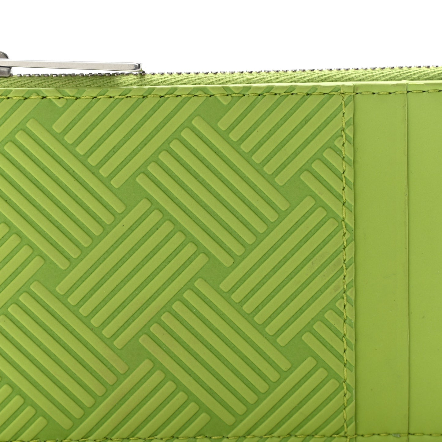 Nappa Embossed Intrecciato Zipped Card Case Kiwi