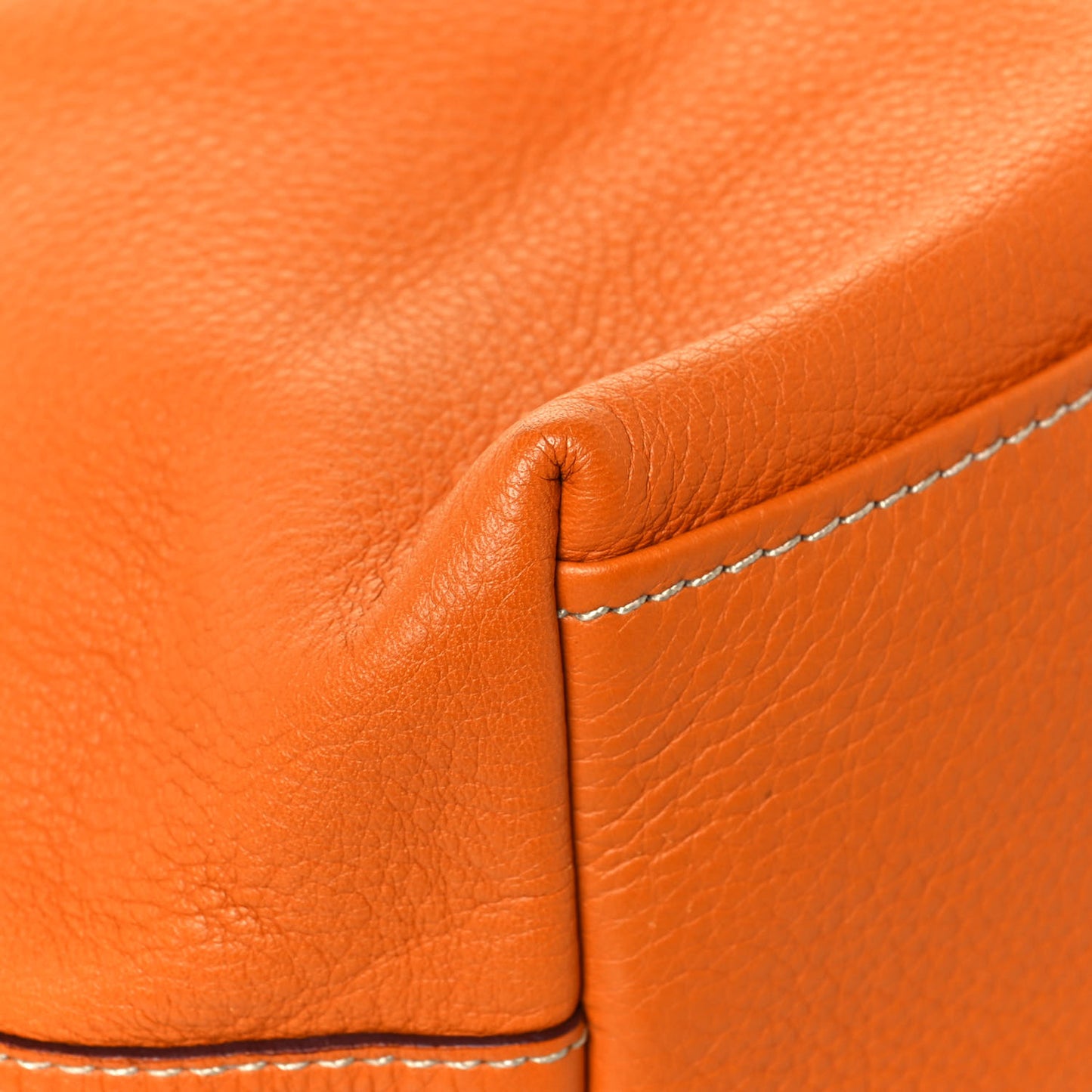 Vitello Daino Tote Papaya