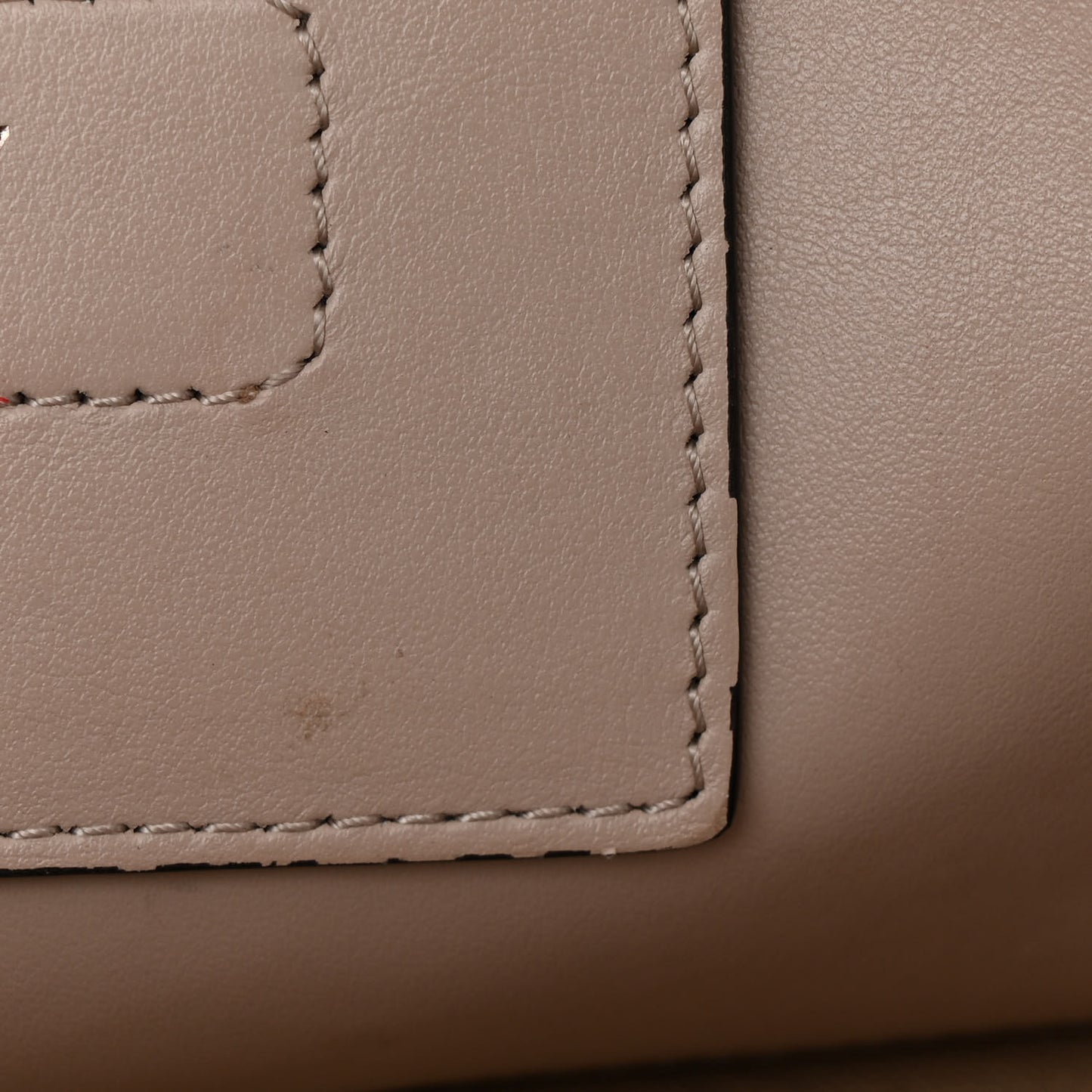 Soft Calfskin Medium Soft Antigona Dune
