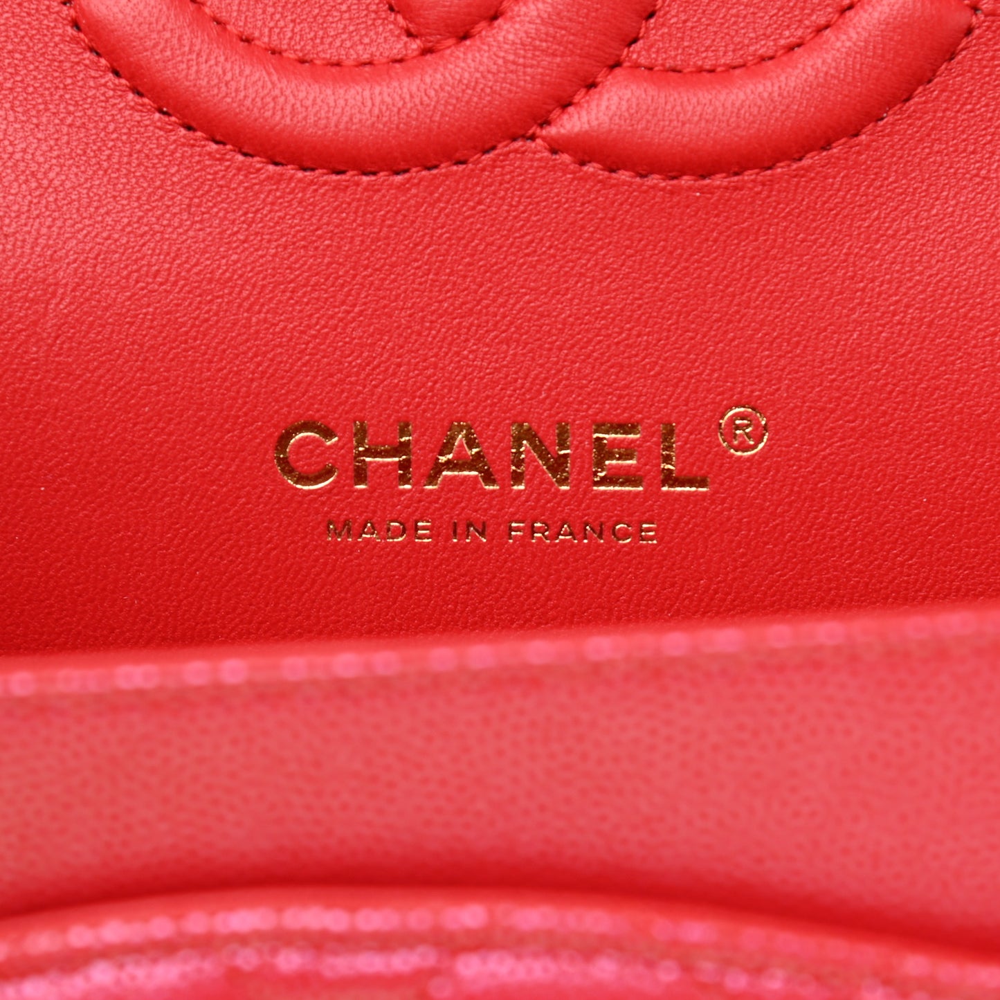 Iridescent Caviar Quilted Medium Double Flap Red