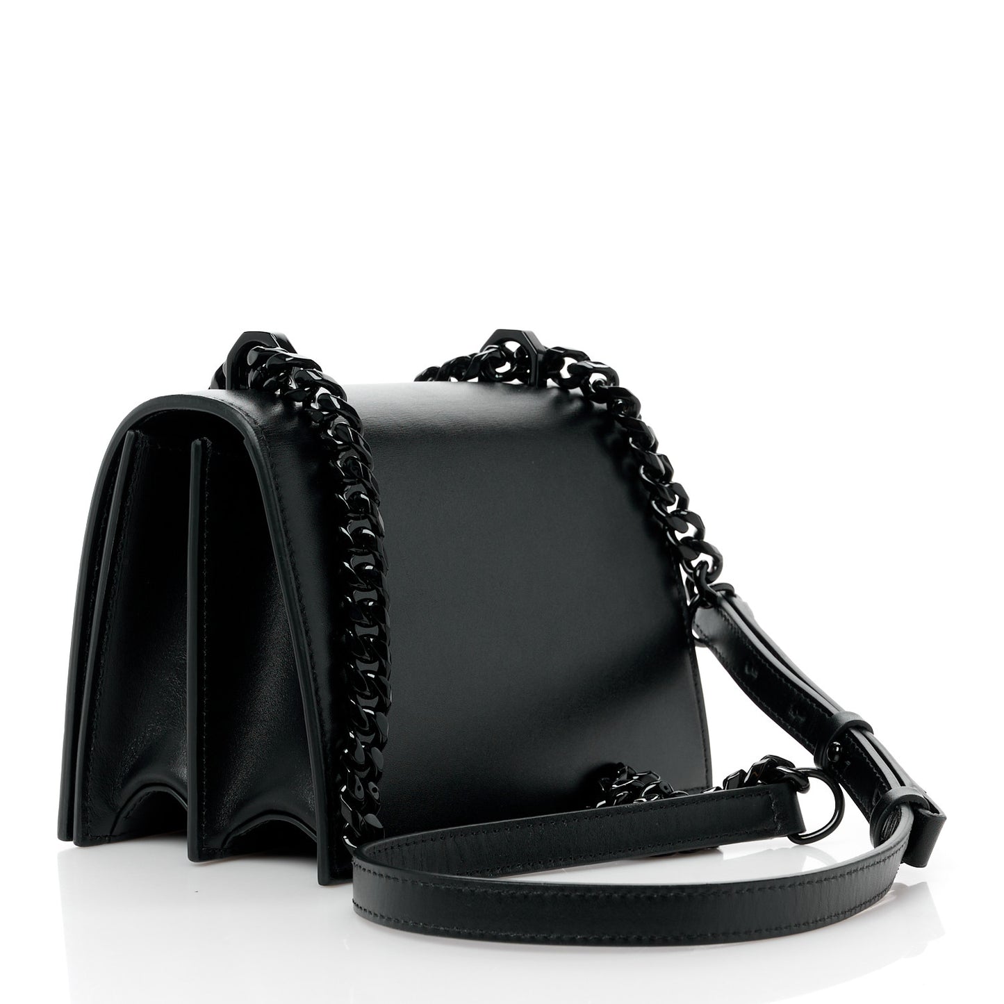 Calfskin Knuckle Crossbody Black
