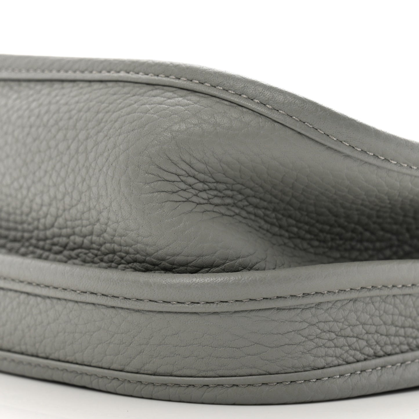 Taurillon Clemence Evelyne III PM Gris Mouette