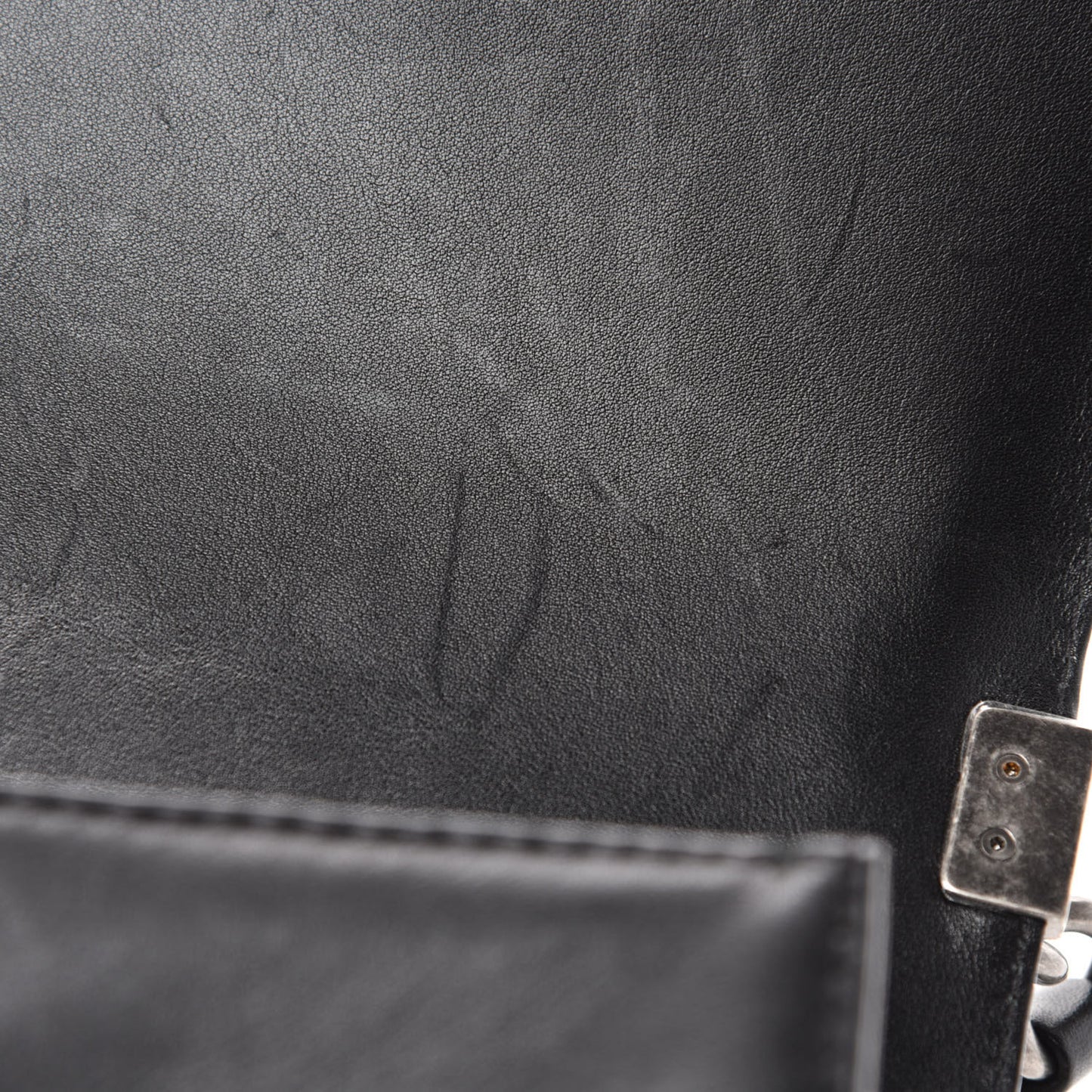 Calfskin Chevron Quilted Medium Braided Boy Flap Black