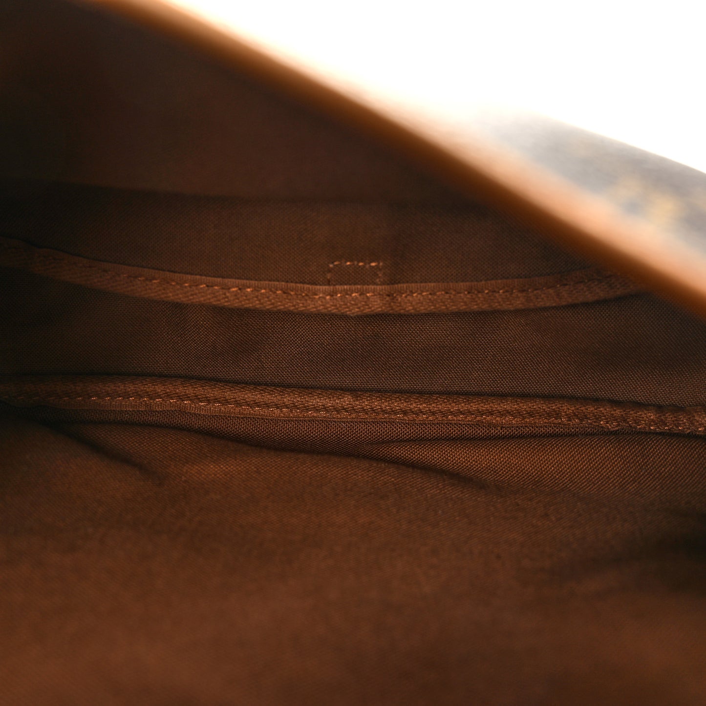 Monogram Saumur 30