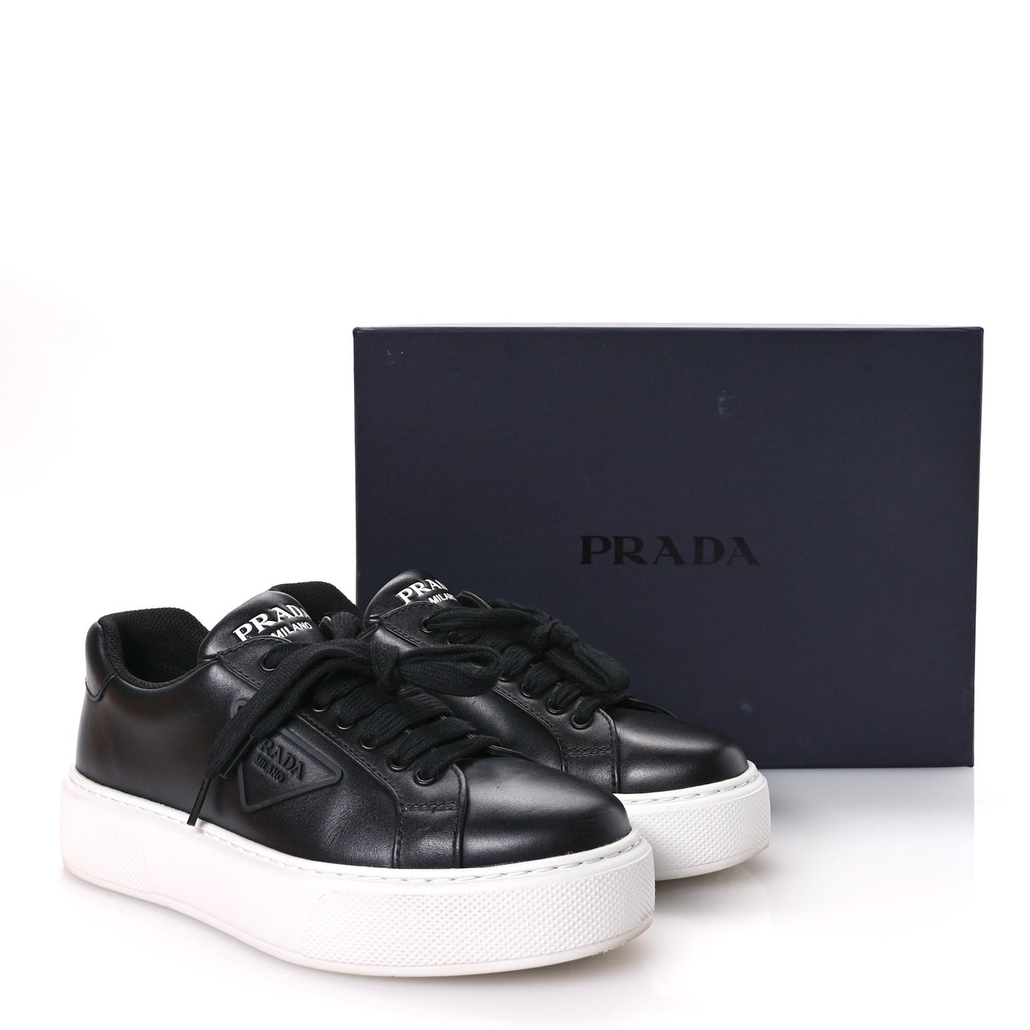 Vitello Soft Logo Mens Low Top Sneakers 6.5 Black White