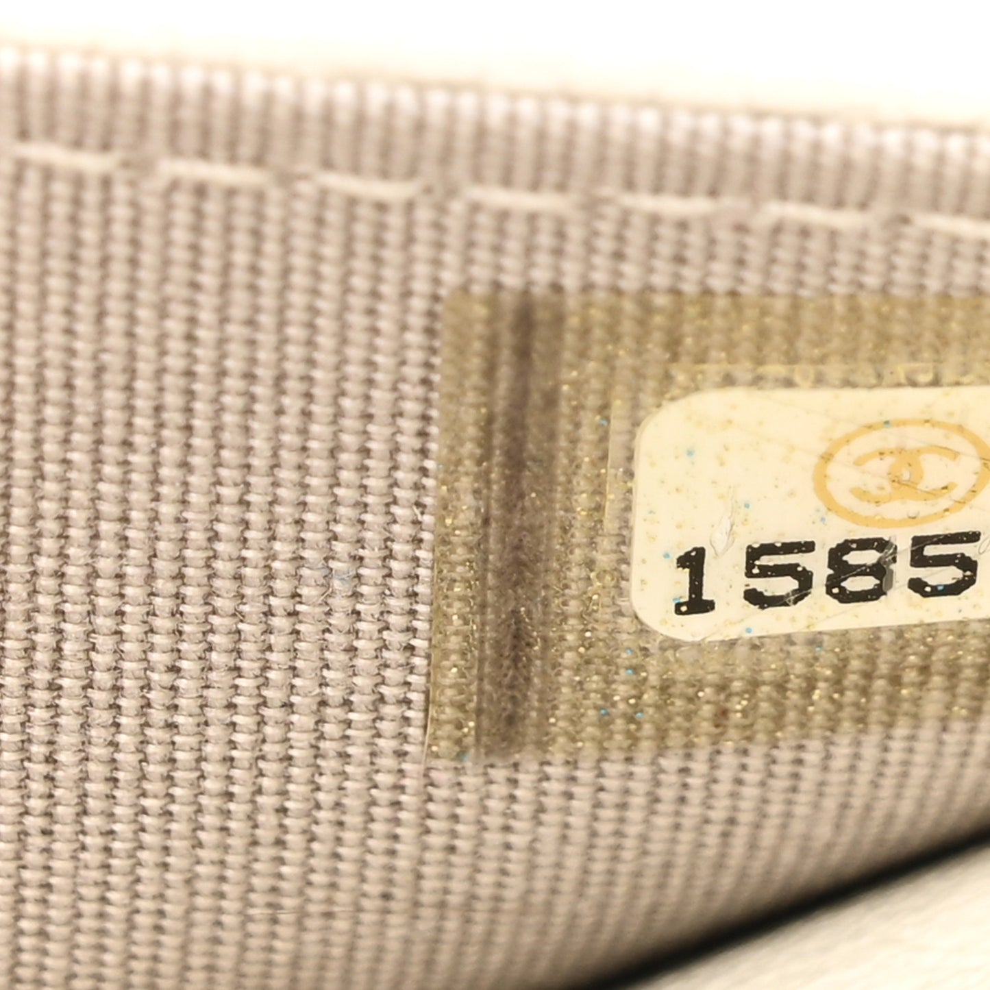 Metallic Caviar Sevruga Wallet on Chain WOC White