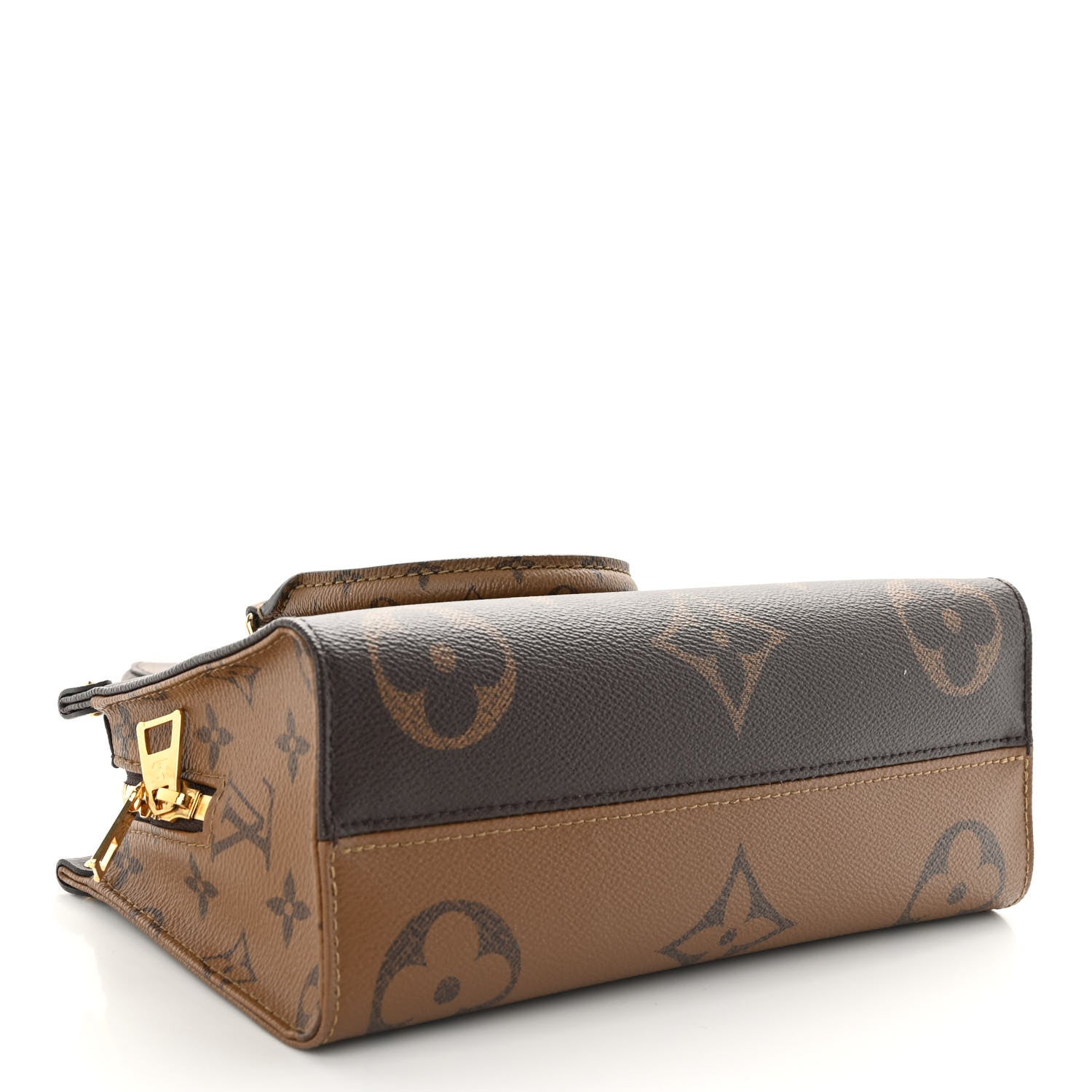 Louis Vuitton Reverse Monogram Giant OnTheGo East West 4 of 9
