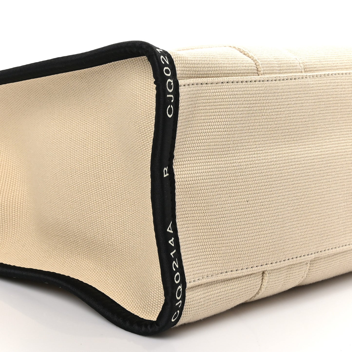 Jacquard Large The Traveler Tote Bag Warm Sand