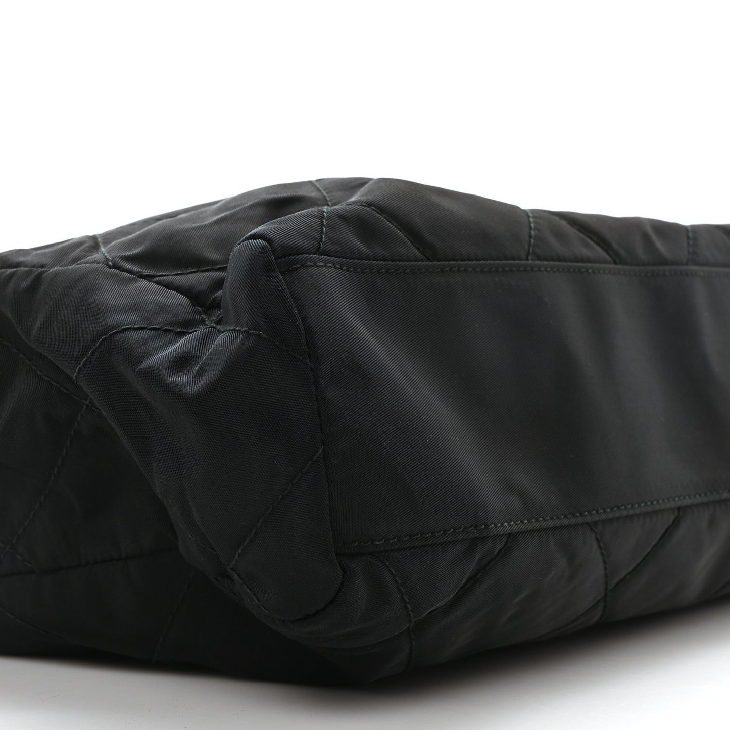 Nylon Tessuto Quilted Shoulder Bag Black