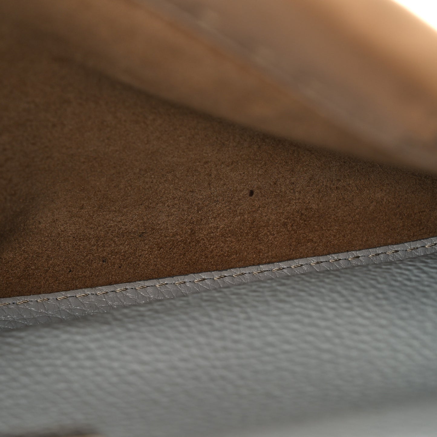 Vitello Saddle Cuoio Romano Selleria Medium Peekaboo Iconic Satchel Fango Acqua
