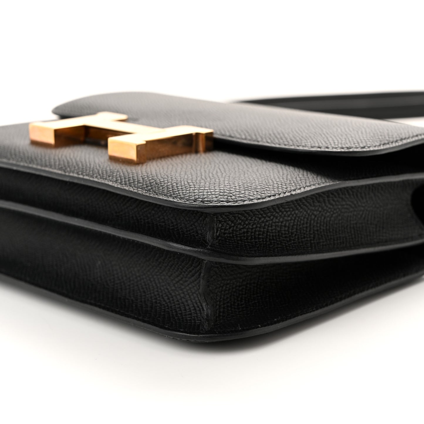Epsom Constance 18 Black