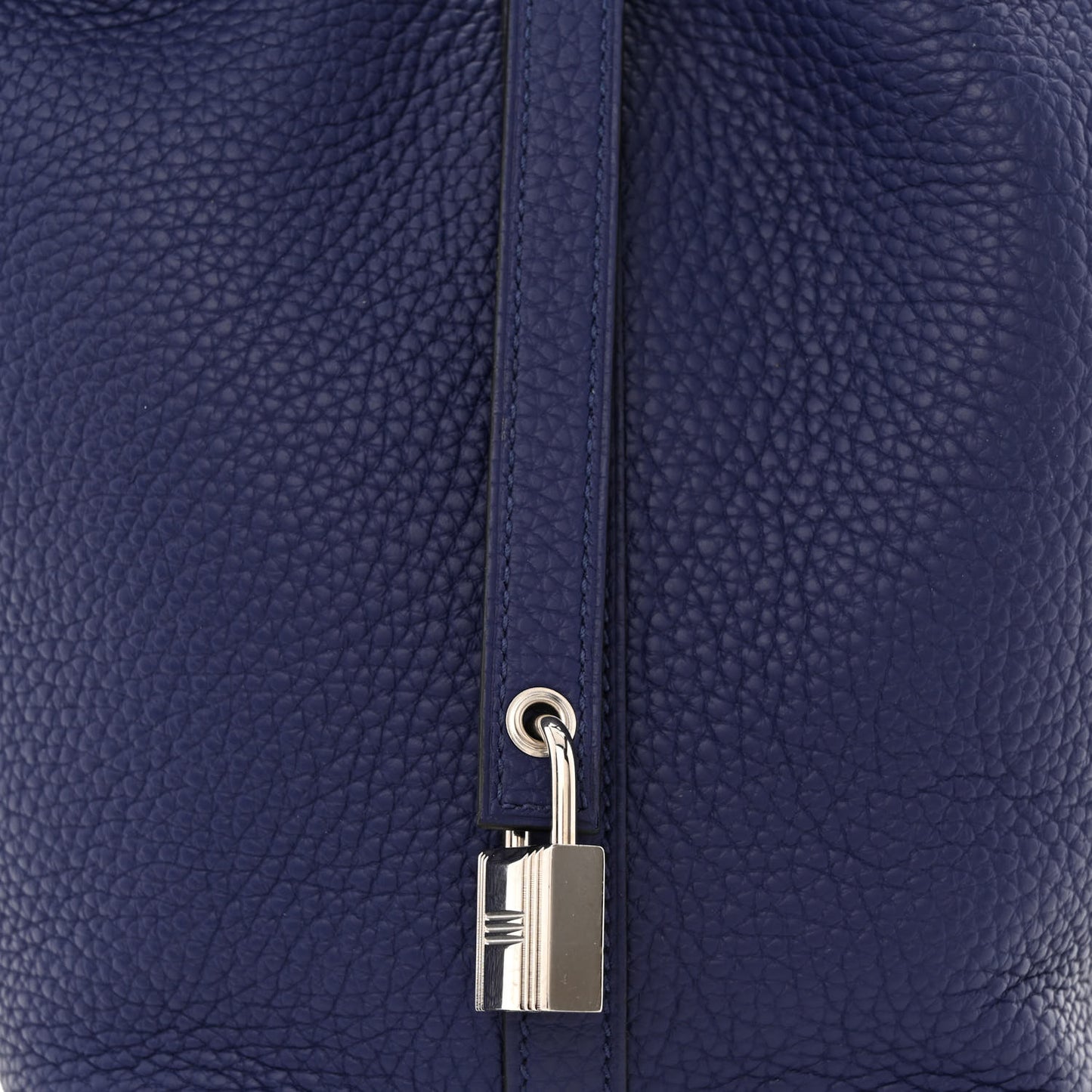 Taurillon Clemence Picotin Lock 18 PM Bleu Encre