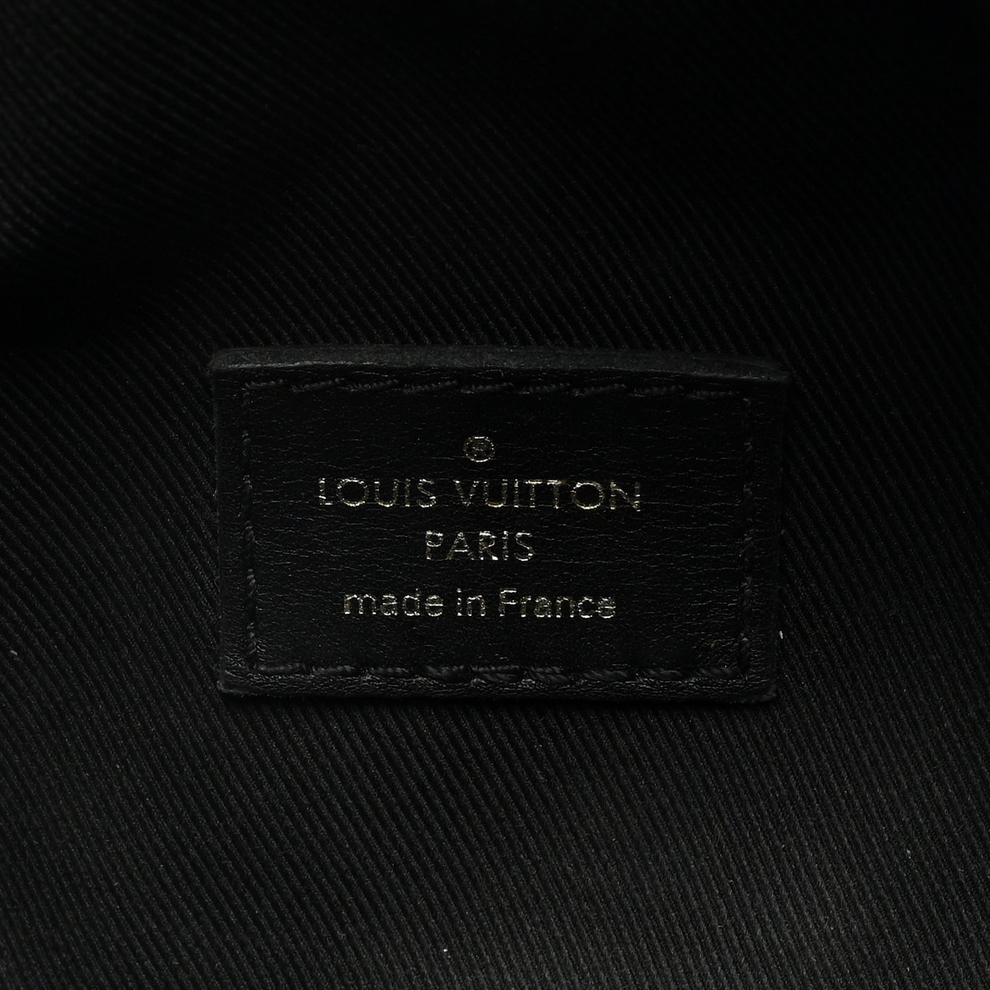 Calfskin Quilted New Wave Bumbag Black
