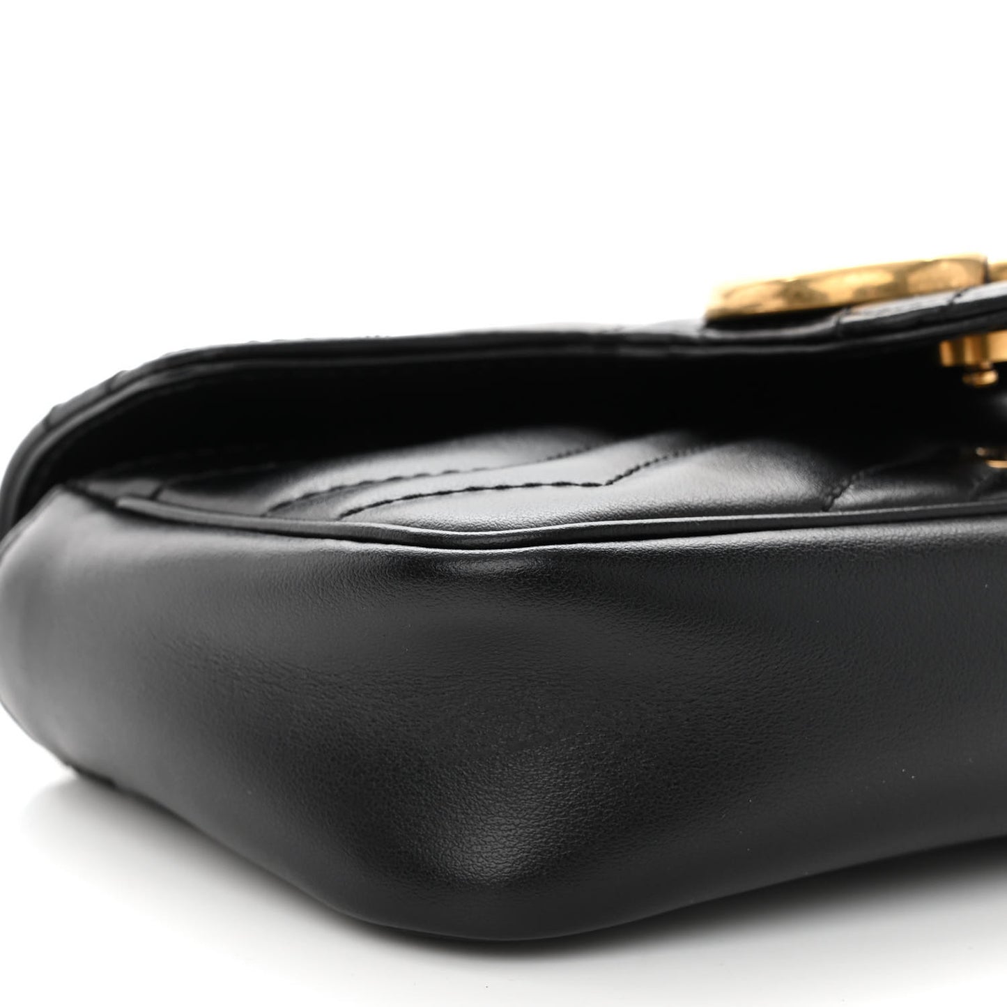Calfskin Matelasse Super Mini GG Marmont Shoulder Bag Black
