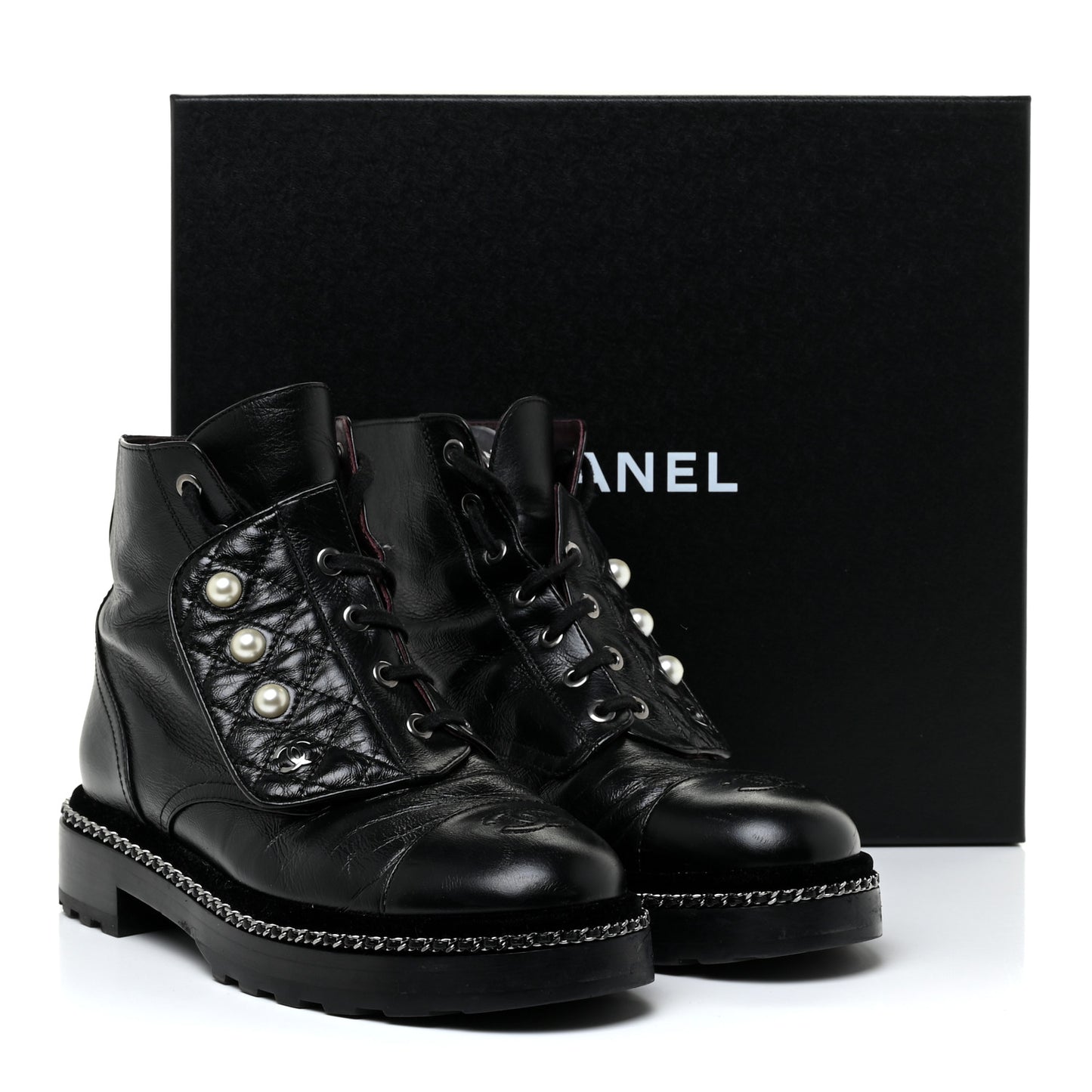 Crackled Calfskin Velvet Pearl Combat Short Boots 39 Black