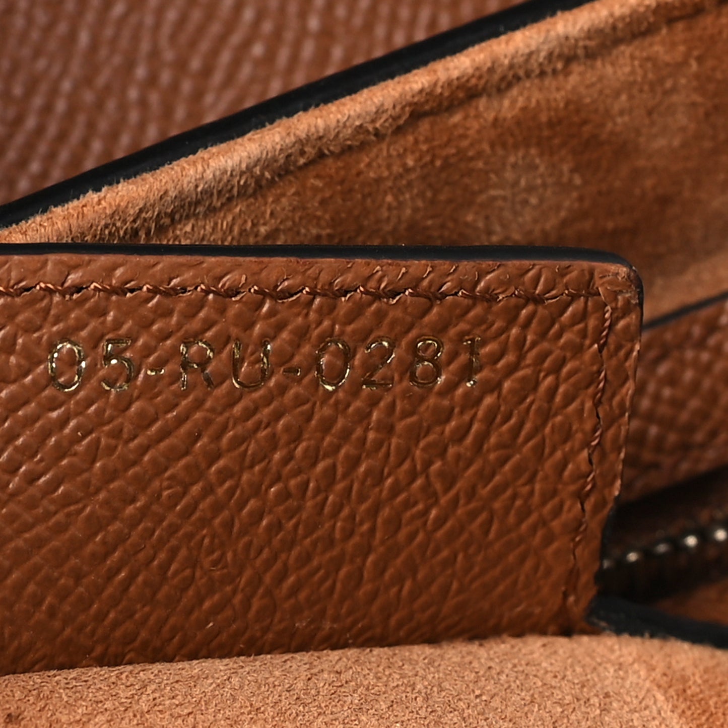 Grained Calfskin Saddle Bag Camello