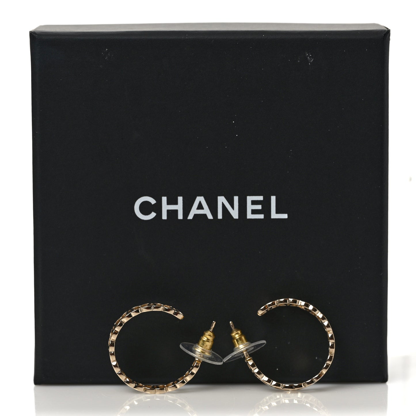 Metal CC Hoop Earrings Gold