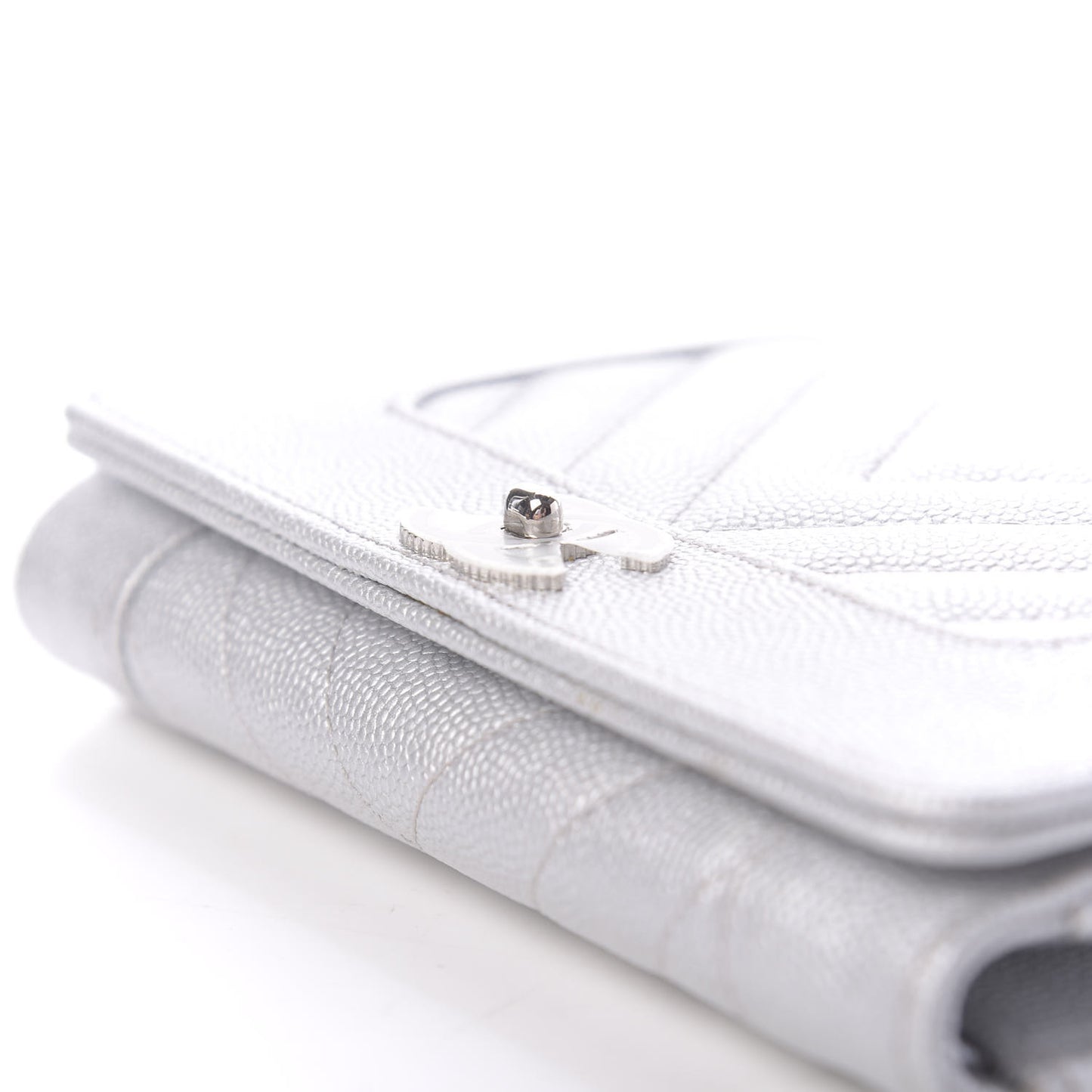 Metallic Caviar Chevron Quilted Mademoiselle Vintage Flap Wallet Silver