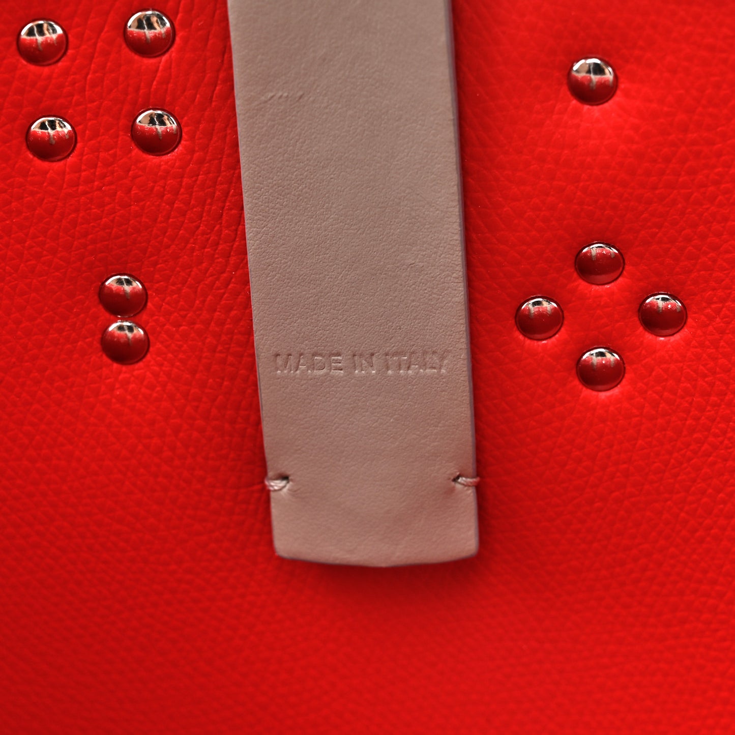 Calfskin Spikes Small East West Cabata Tote Light Grey