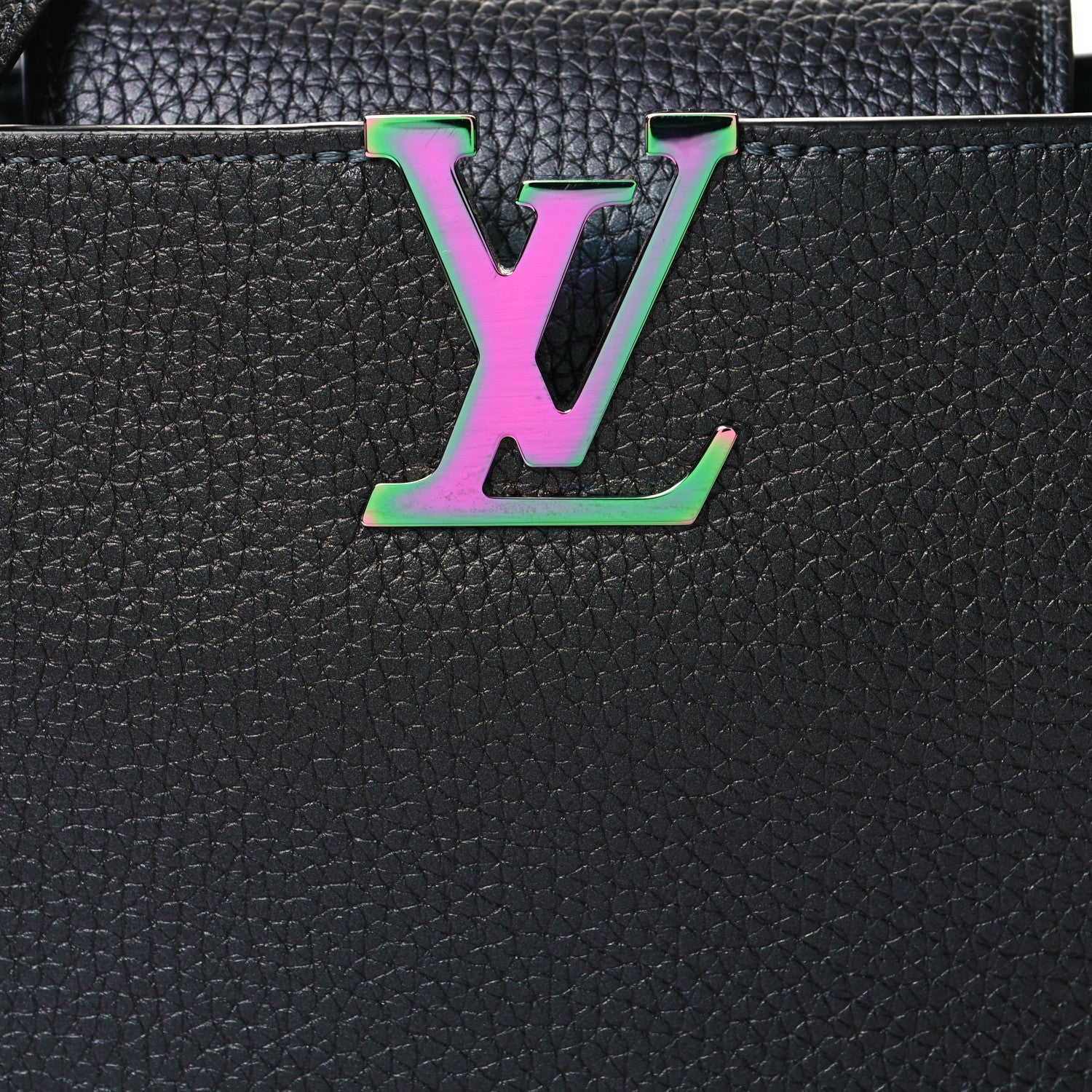 Louis Vuitton Taurillon Capucines BB Scarabeo Iridescent Black 7 of 9