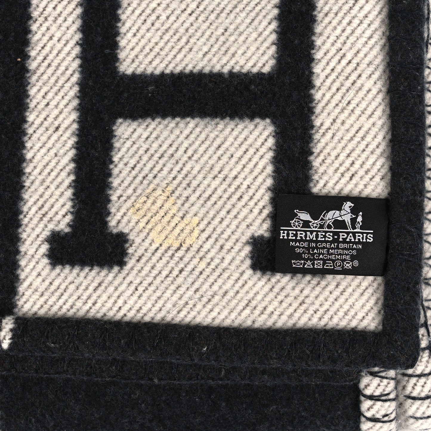Wool Cashmere Avalon Blanket Ecru Gris Fonce