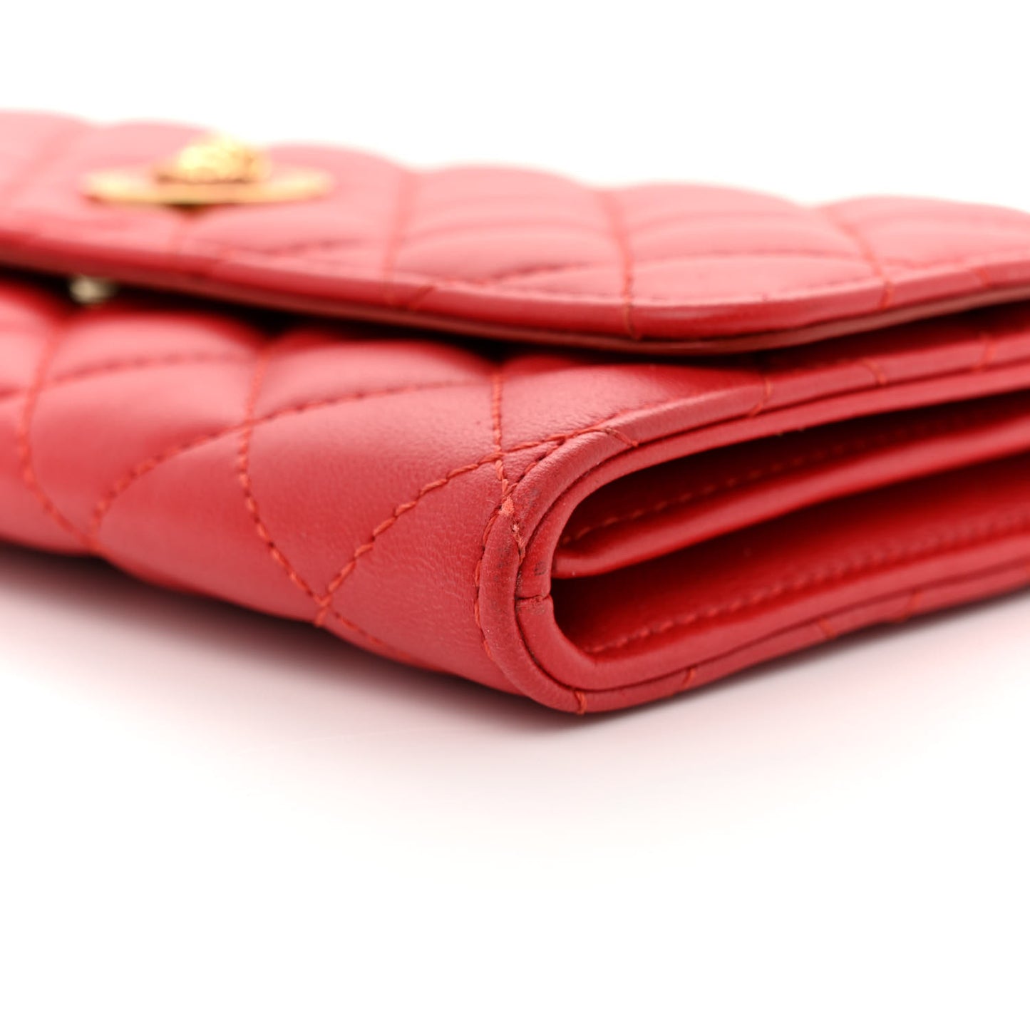 Lambskin Quilted Medusa Wallet On Chain Crossbody Red