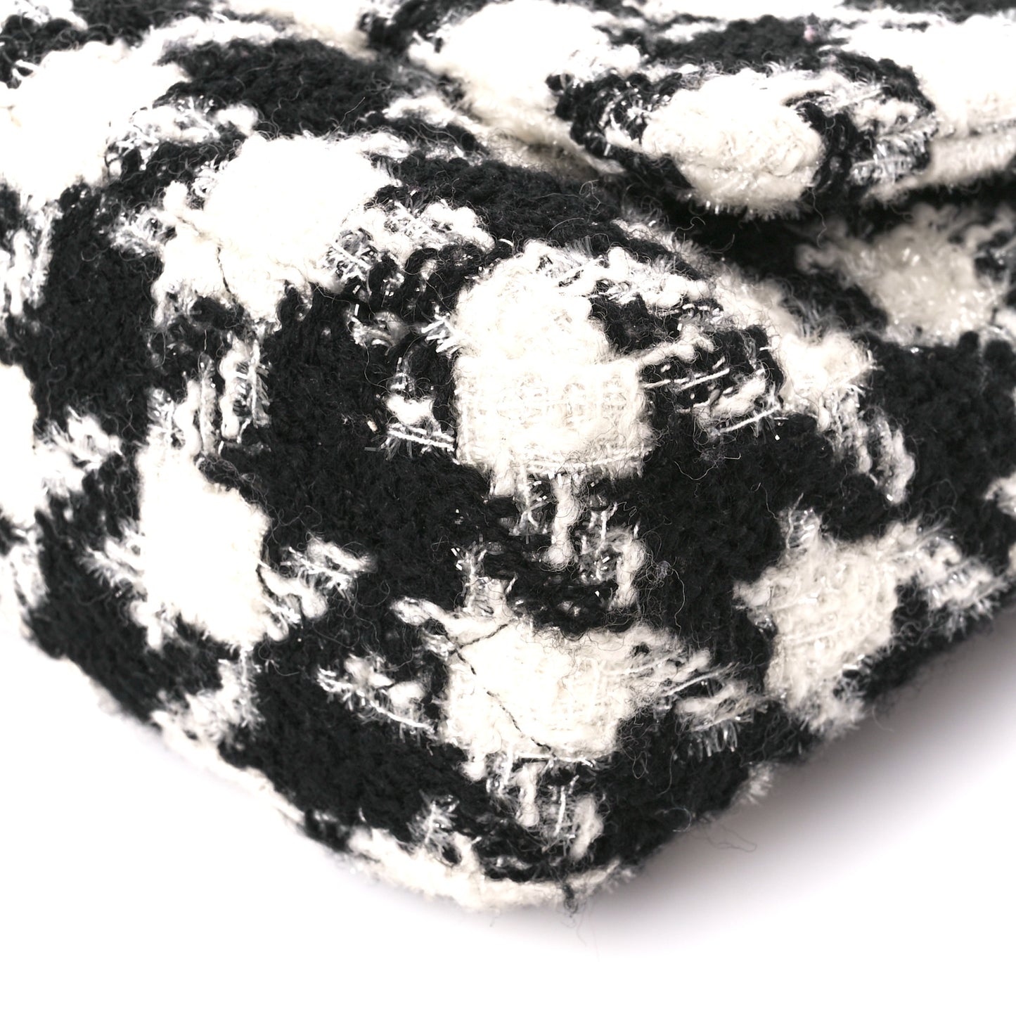 Tweed Quilted Medium Chanel 19 Flap Black Ecru White