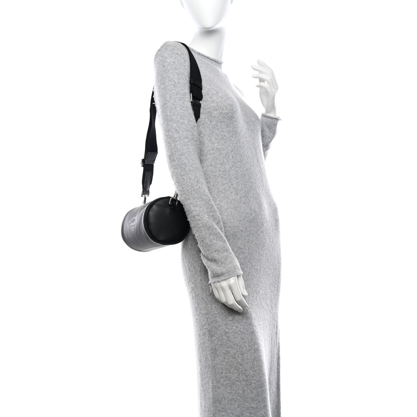 HOMME Grained Calfskin Mens Roller Pouch Black