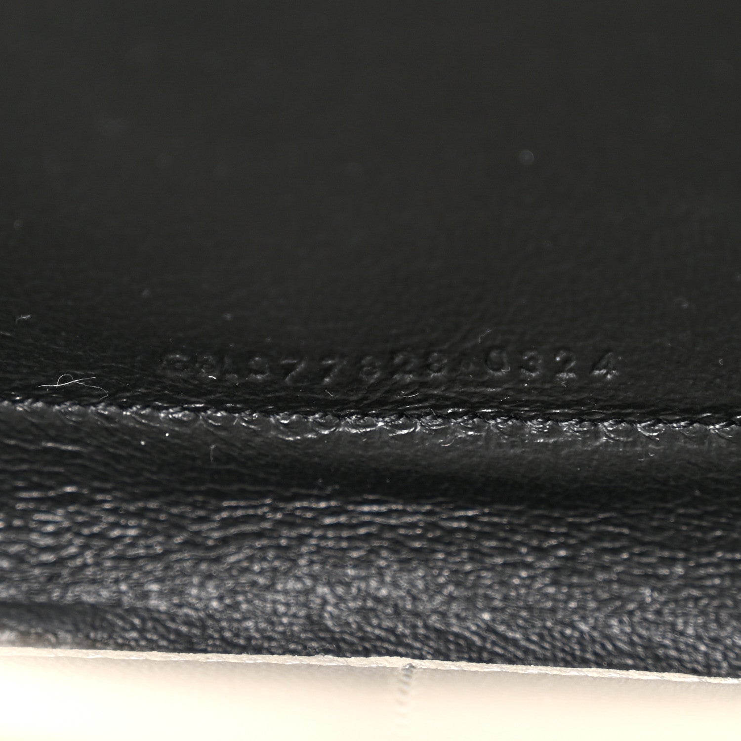 Saint Laurent Lambskin Matelasse Chevron Monogram Chain Wallet Crema Soft 7 of 10