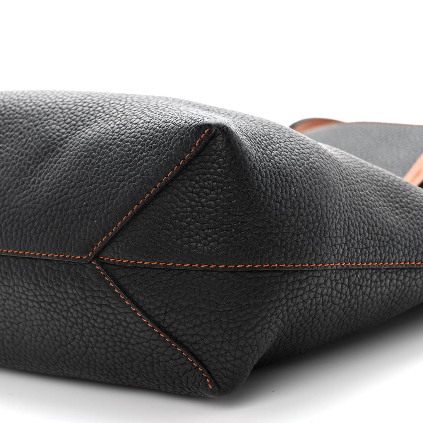 Taurillon Blush Tote Black Cognac