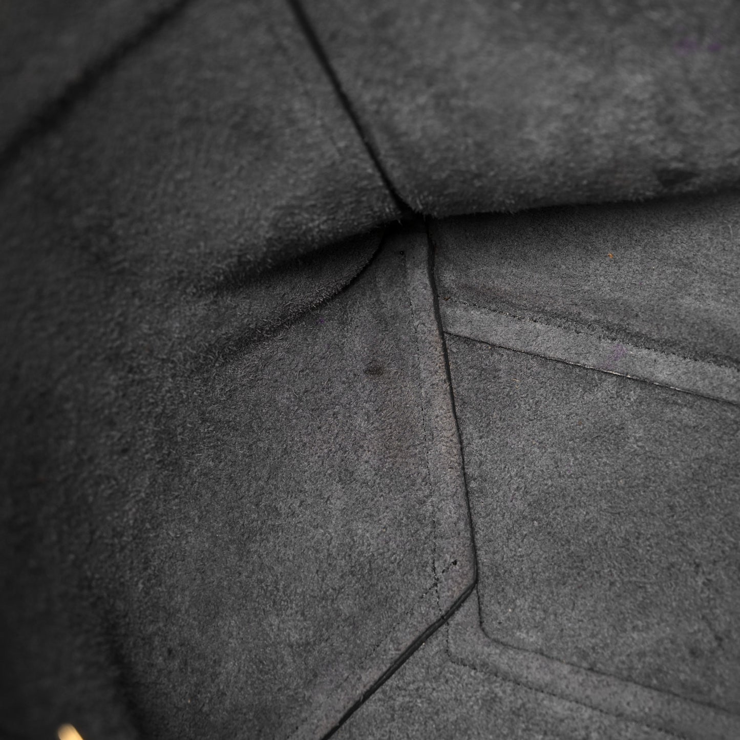 Soft Grained Calfskin Sangle Bucket Bag Kohl