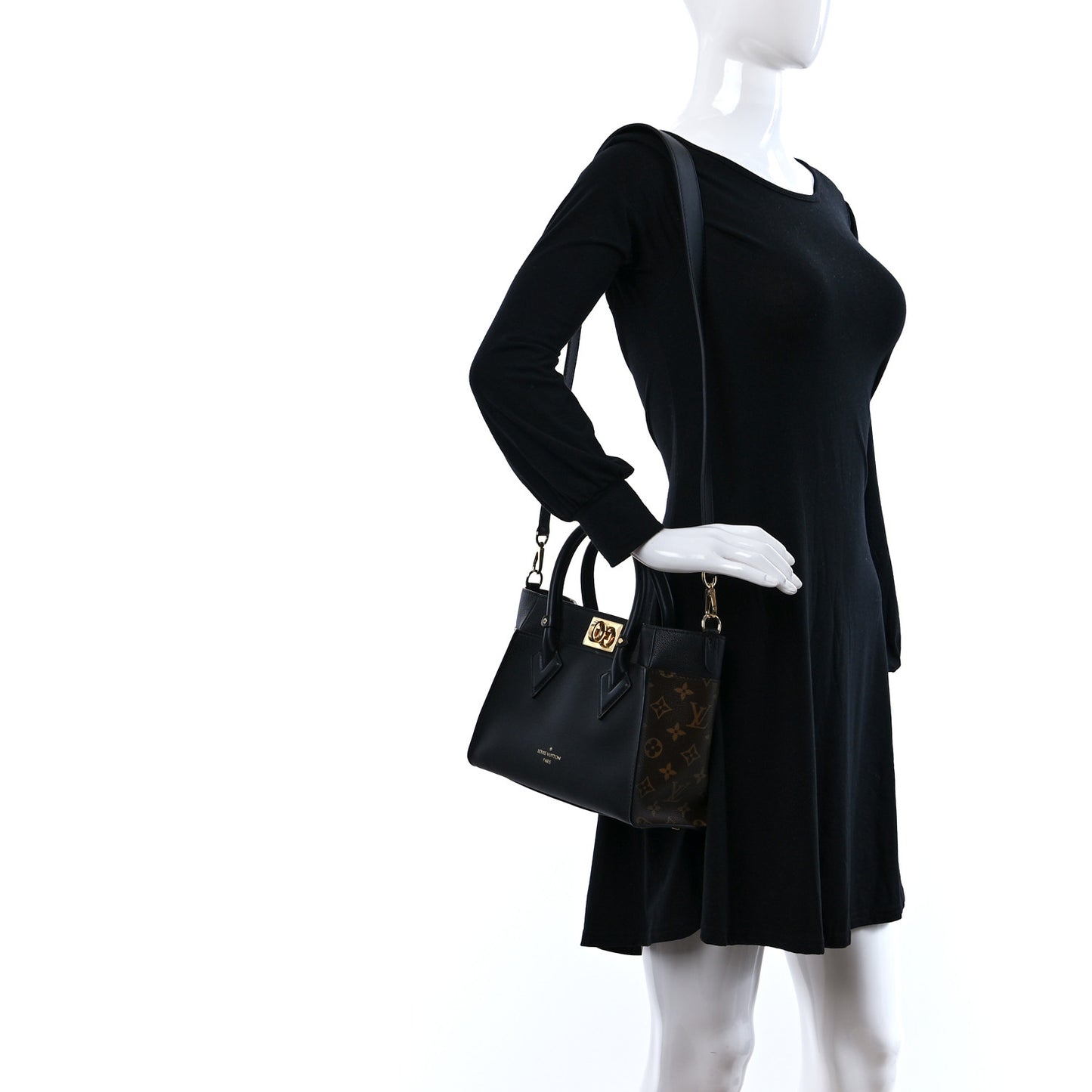 Calfskin Monogram On My Side PM Black