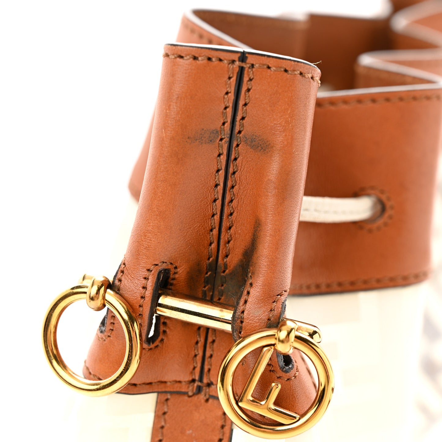 TPU FF Vitello Aura F is Fendi Grande Mon Tresor Bucket Bag White Cuoio