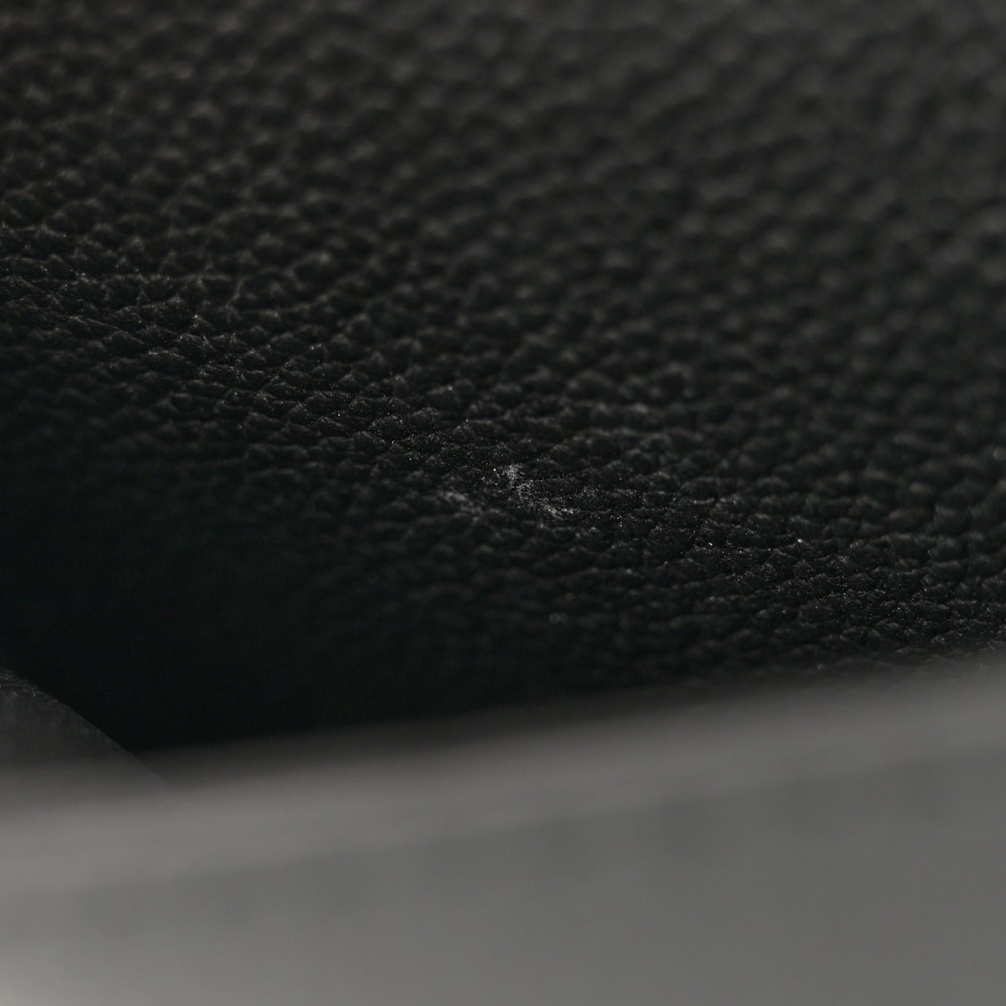 Grained Calfskin Aerogram Slingbag Black