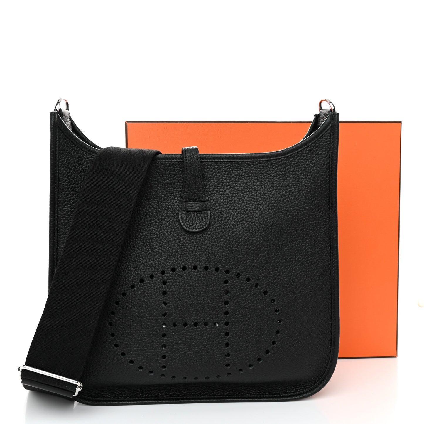 Taurillon Clemence Evelyne III PM Black