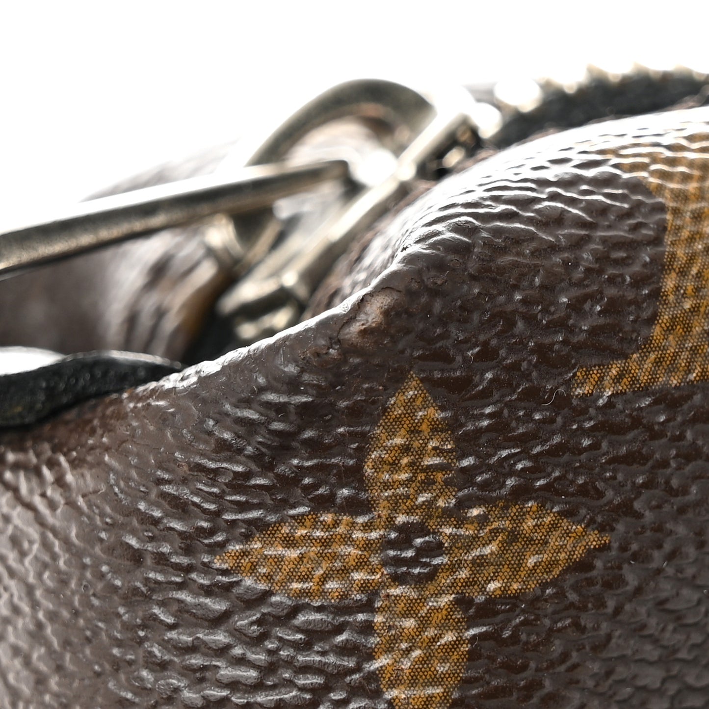 Monogram Macassar Kitan