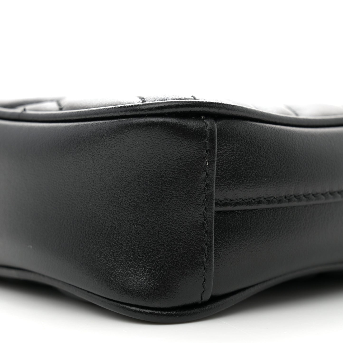 Calfskin Matelasse Mini GG Marmont Crossbody Bag Black