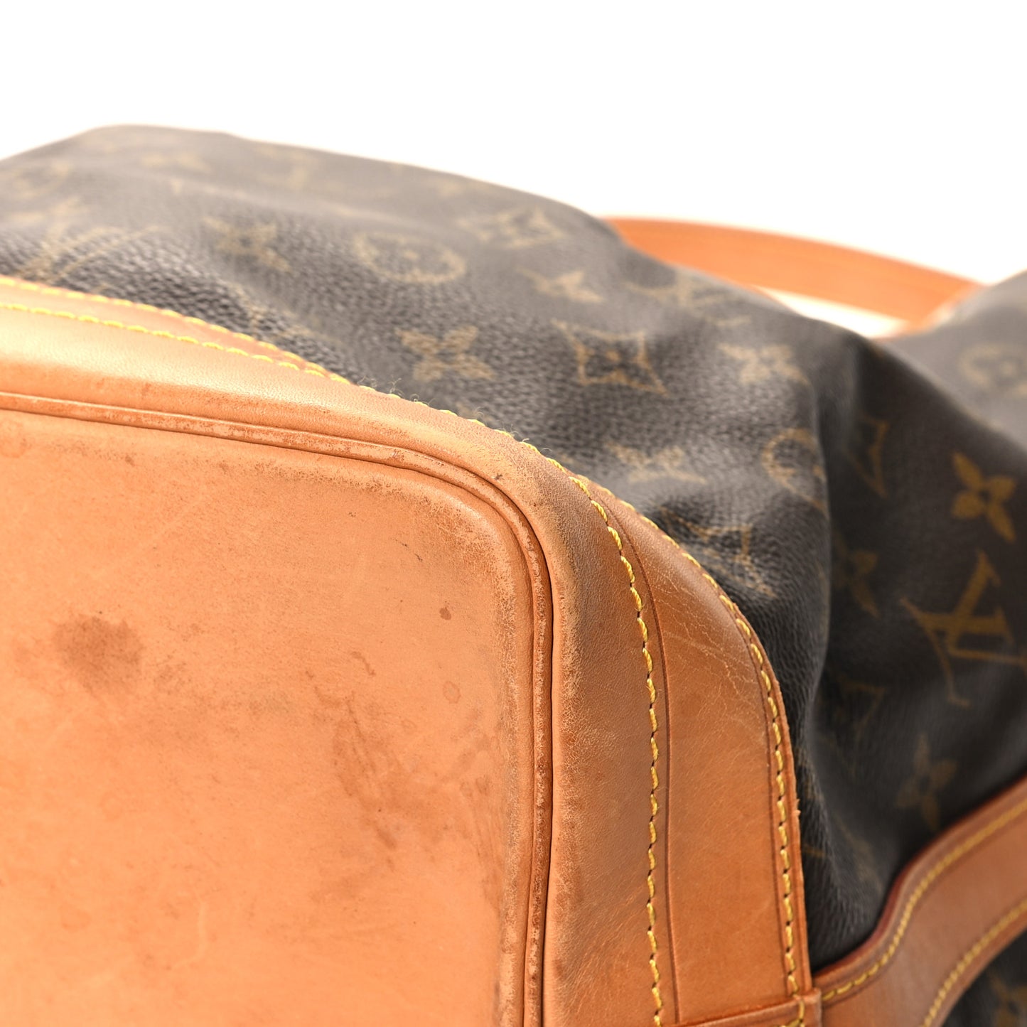 Monogram Noe