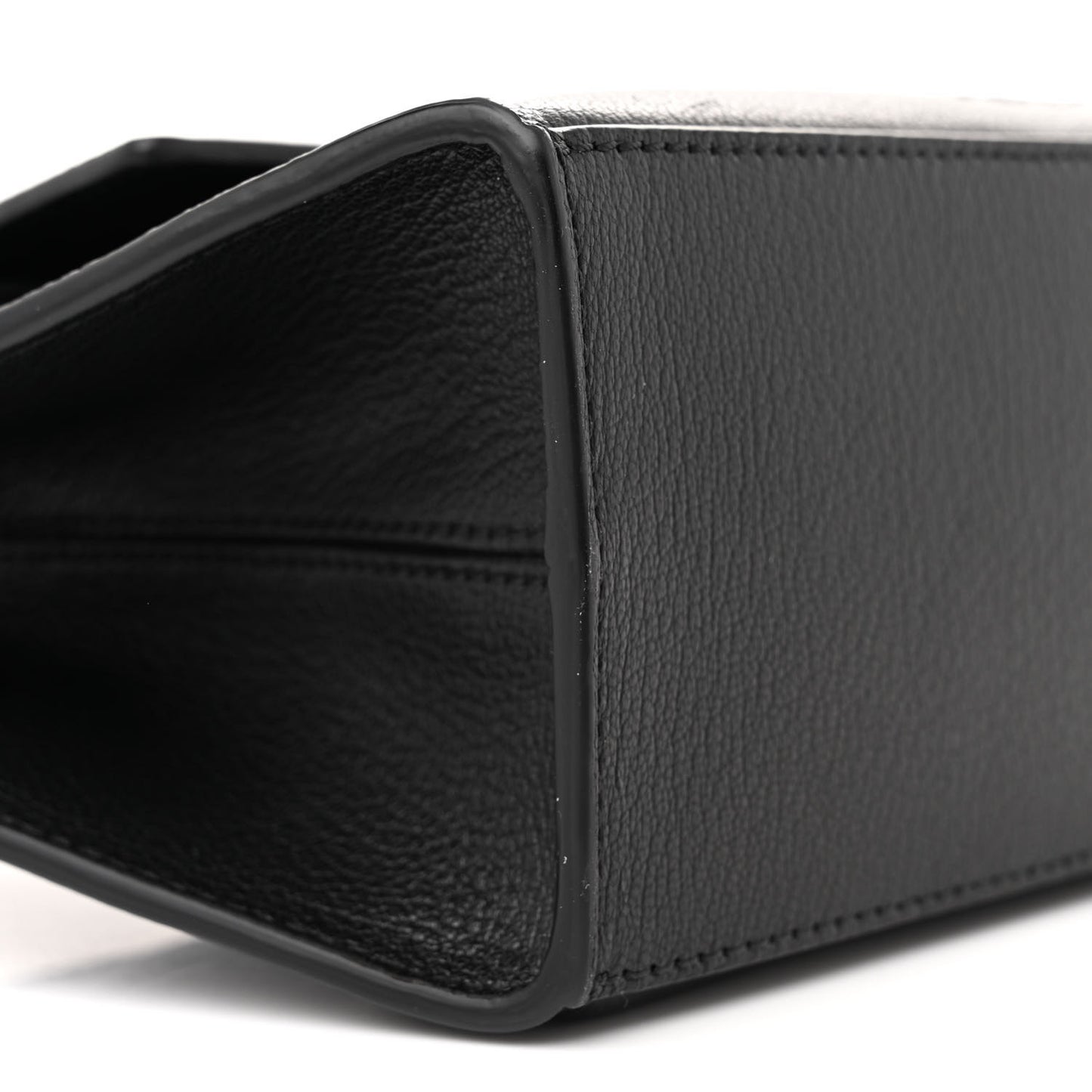 Grained Calfskin Le Capri Messenger Bag Black
