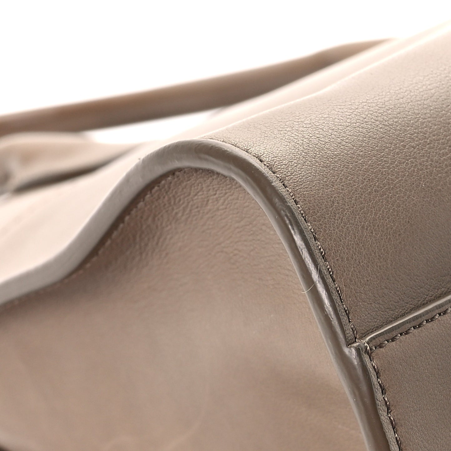 Polished Saddle Calfskin Soft Margaux 15 Mouse Grey