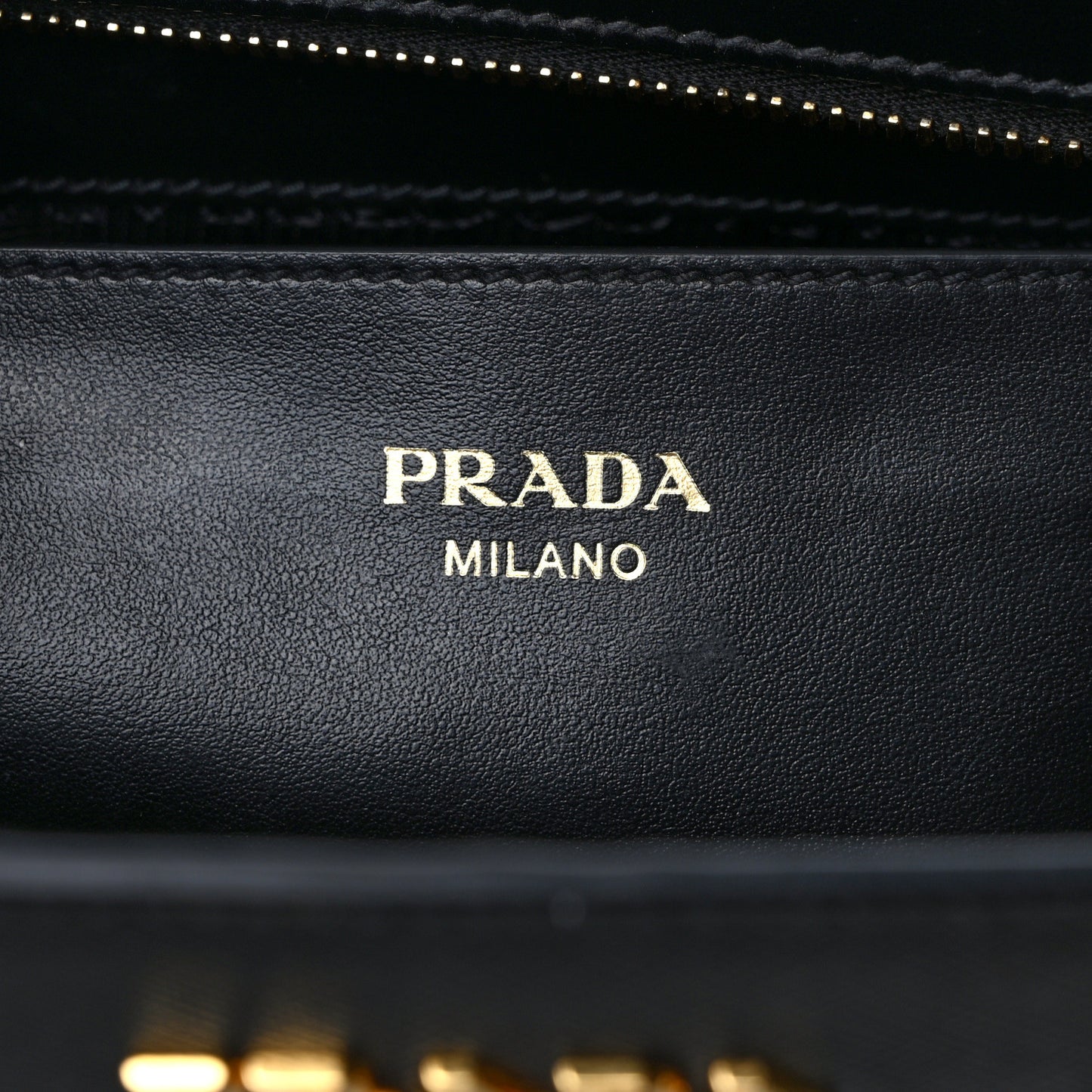 Saffiano Soft Calfskin Small Zippered Tote Black