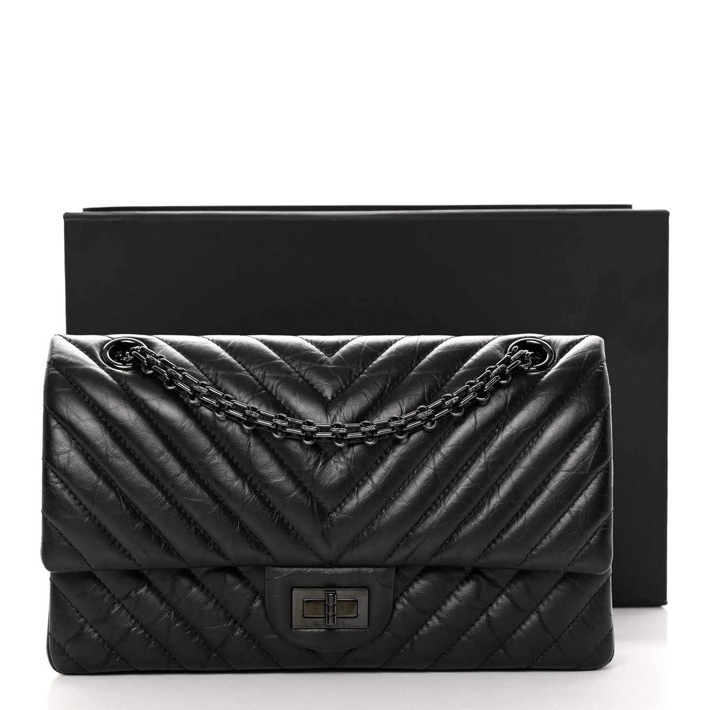 Aged Calfskin Chevron Quilted 2.55 Reissue 225 Flap So Black
