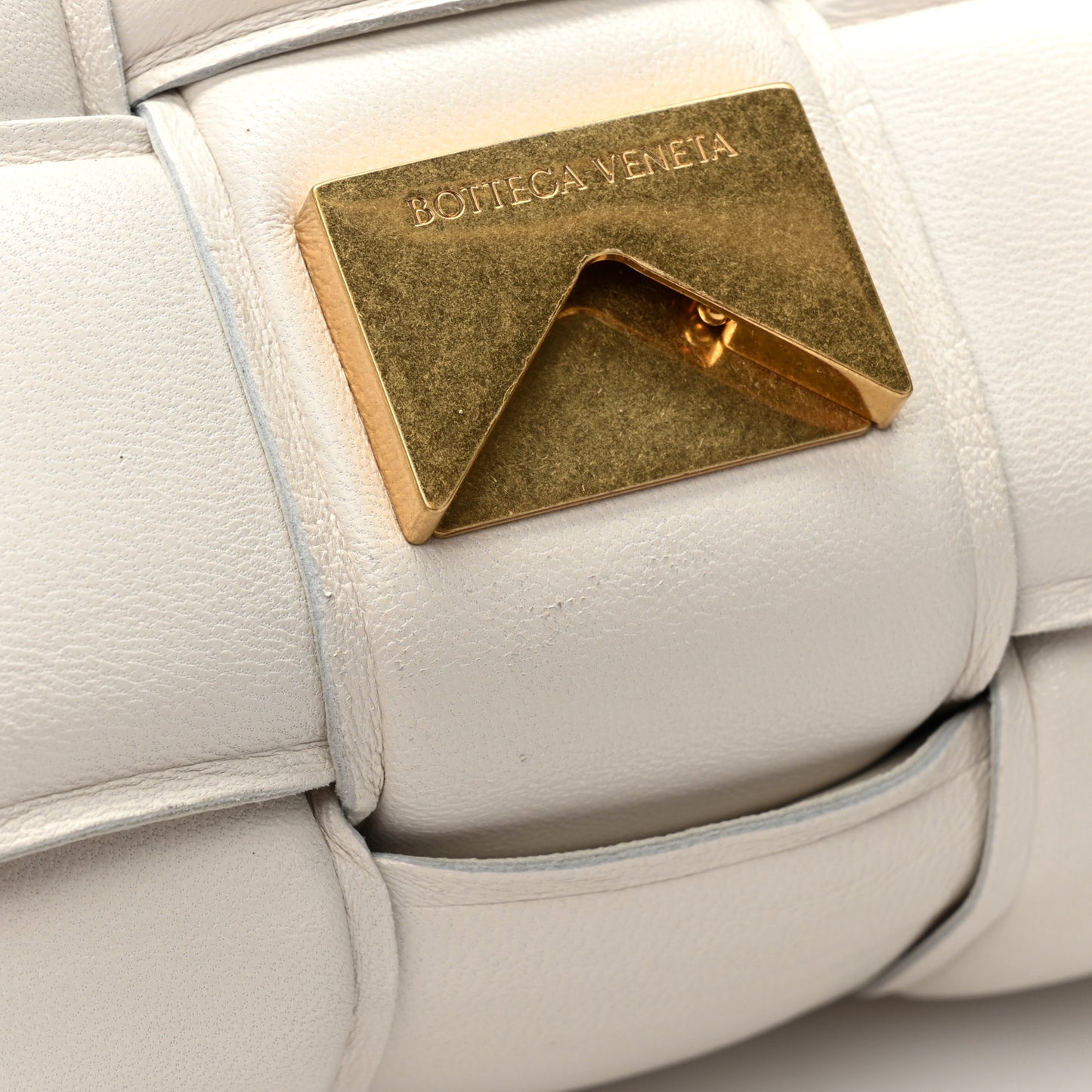 Lambskin Maxi Intreccio Padded Chain Cassette Crossbody Bag White