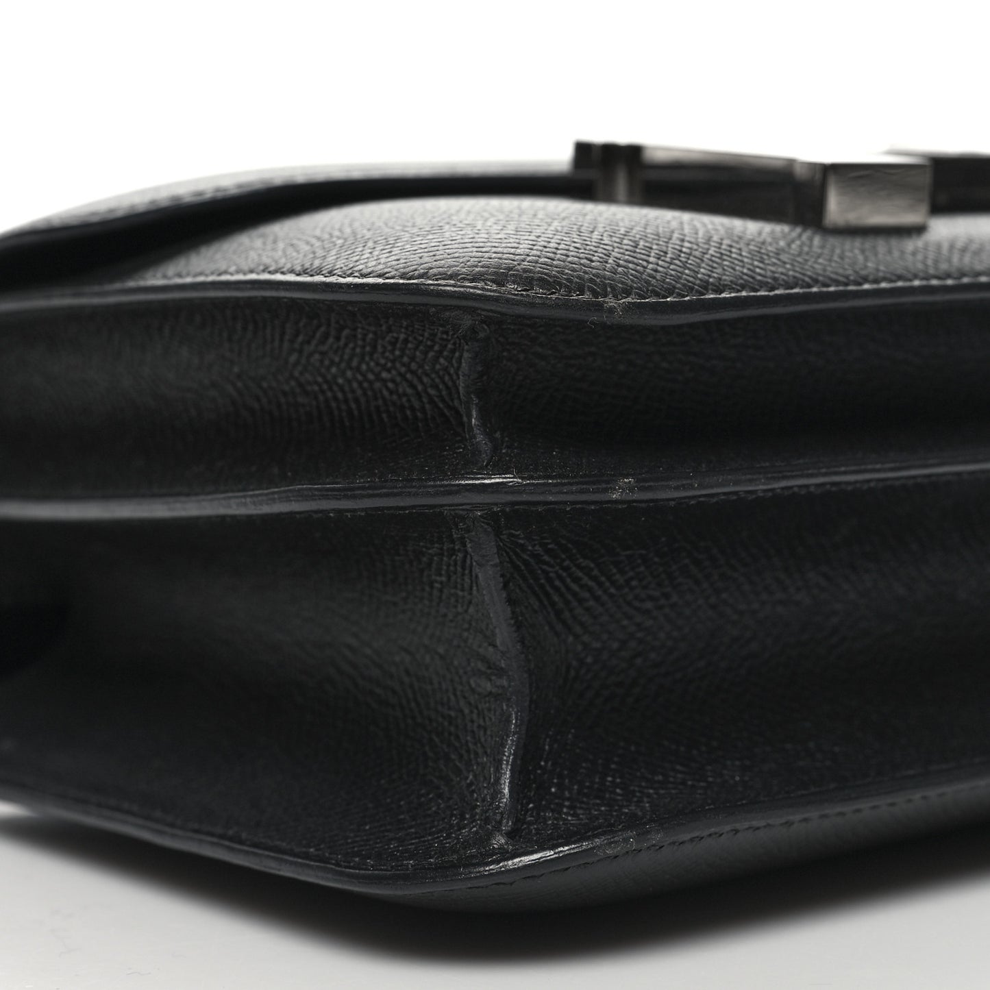 Epsom Constance 24 Black
