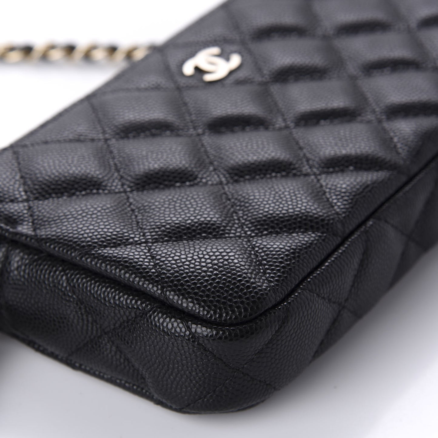 Caviar Quilted Small Clutch With Chain Black