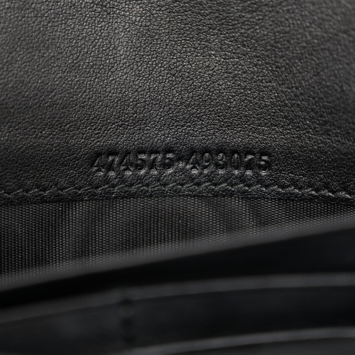 Velvet Matelasse GG Marmont Chain Wallet Black
